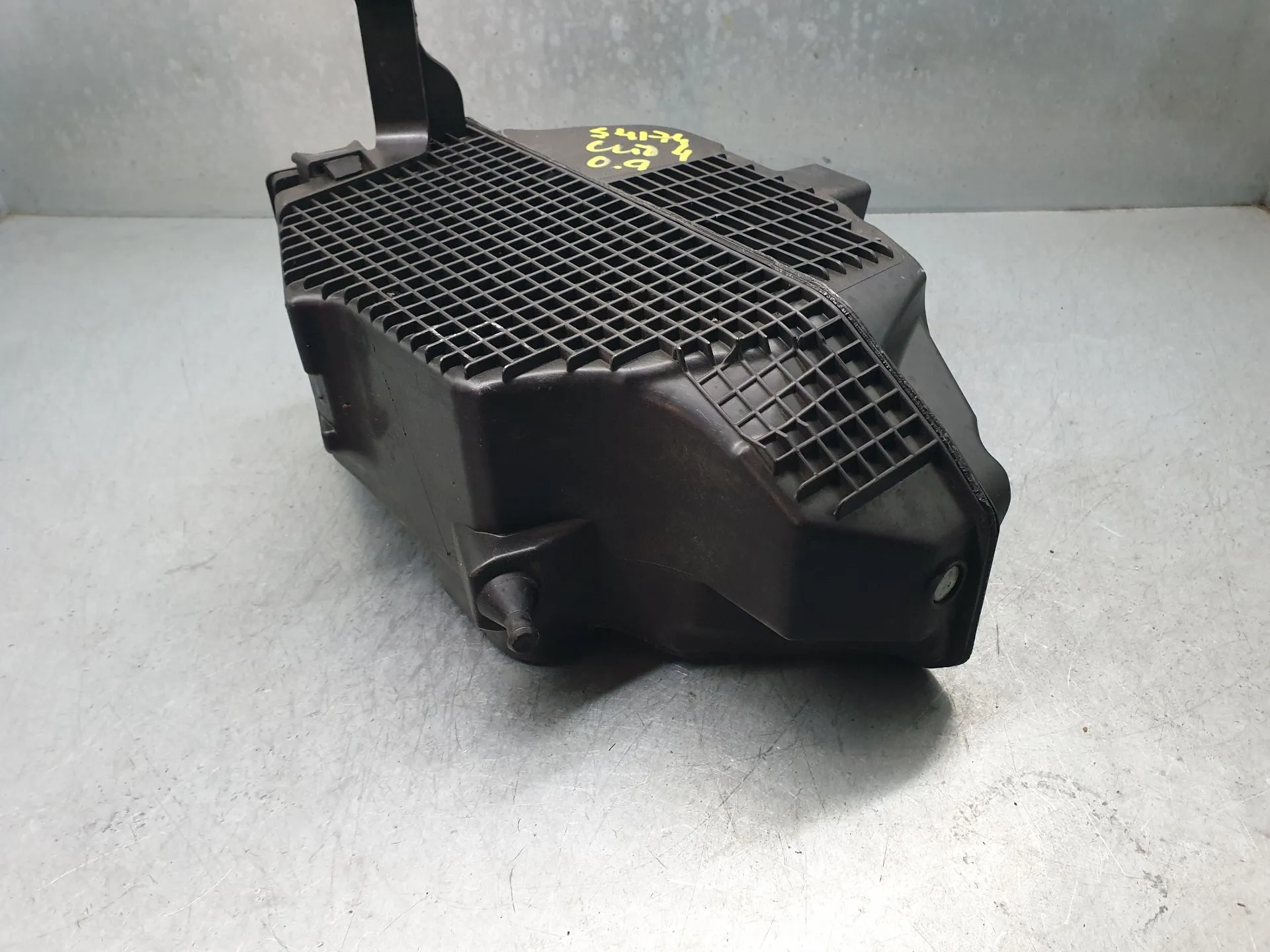 Caja filtro aire RENAULT Clio IV Grandtour (KH_) Imagem-4