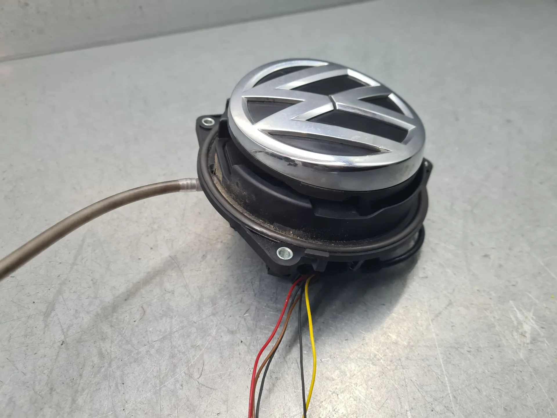 Maniglia portellone VOLKSWAGEN Golf VII (5G1, BQ1, BE1, BE2) Imagem-3