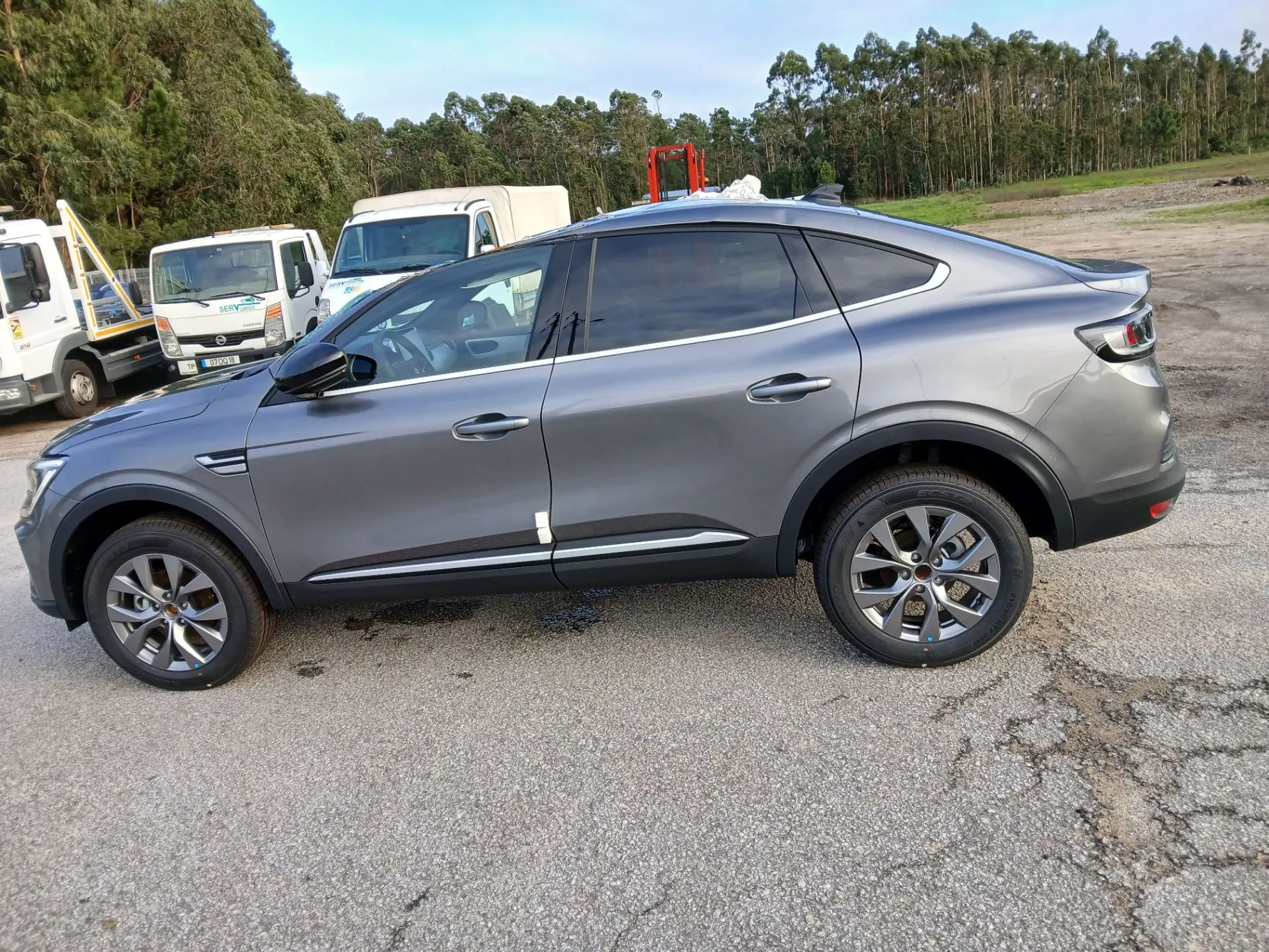 Frente Completa RENAULT Arkana I Imagem-3