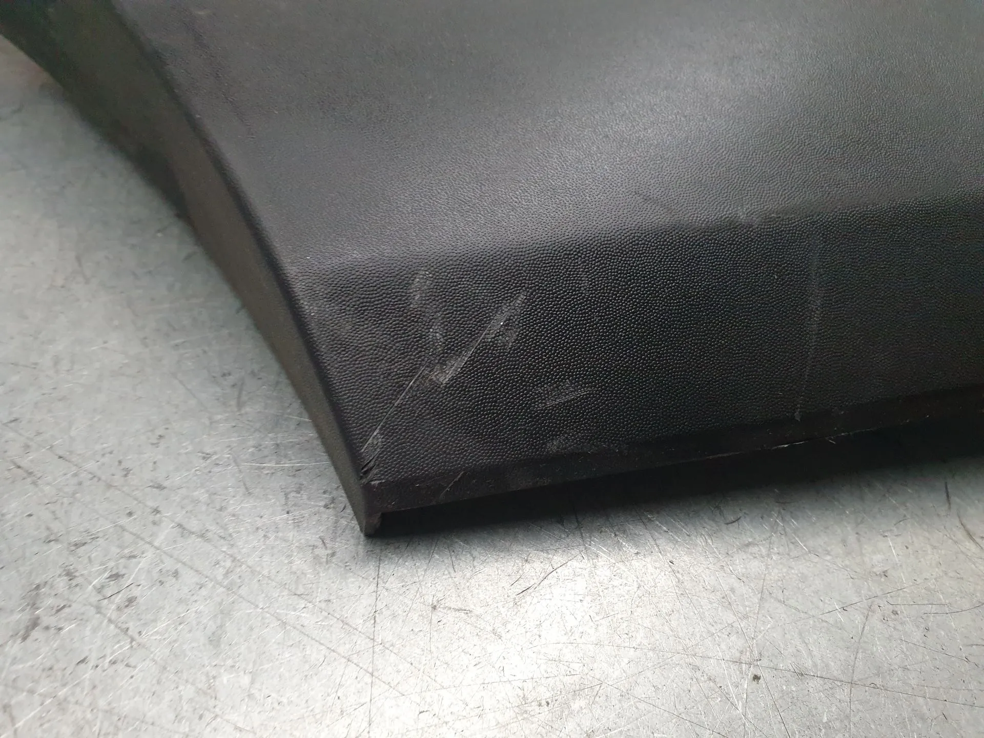 Moulure de tableau gauche RENAULT Master IV (F8__) Imagem-1