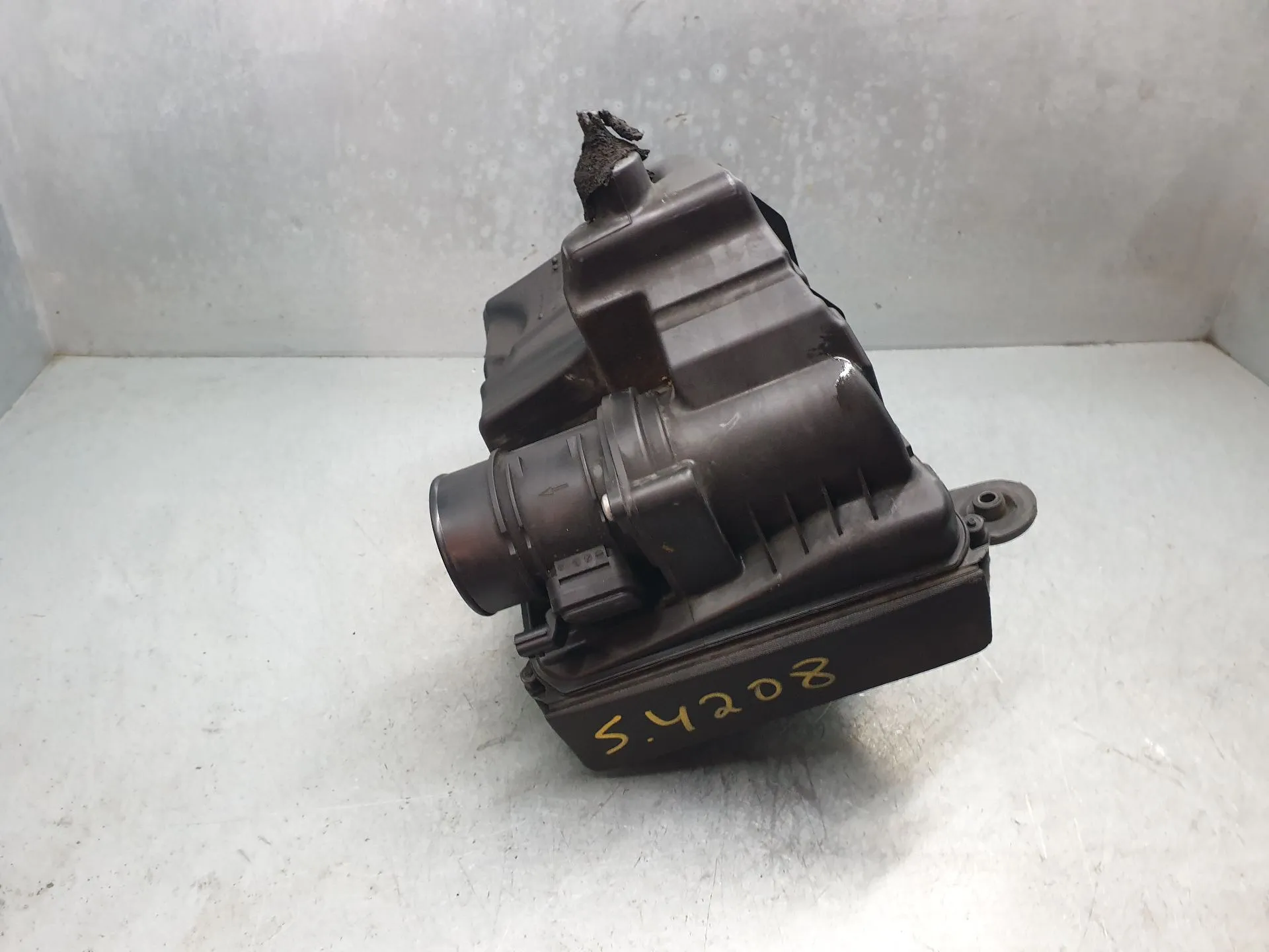 Air filter box RENAULT Grand Scénic III (JZ0/1_)