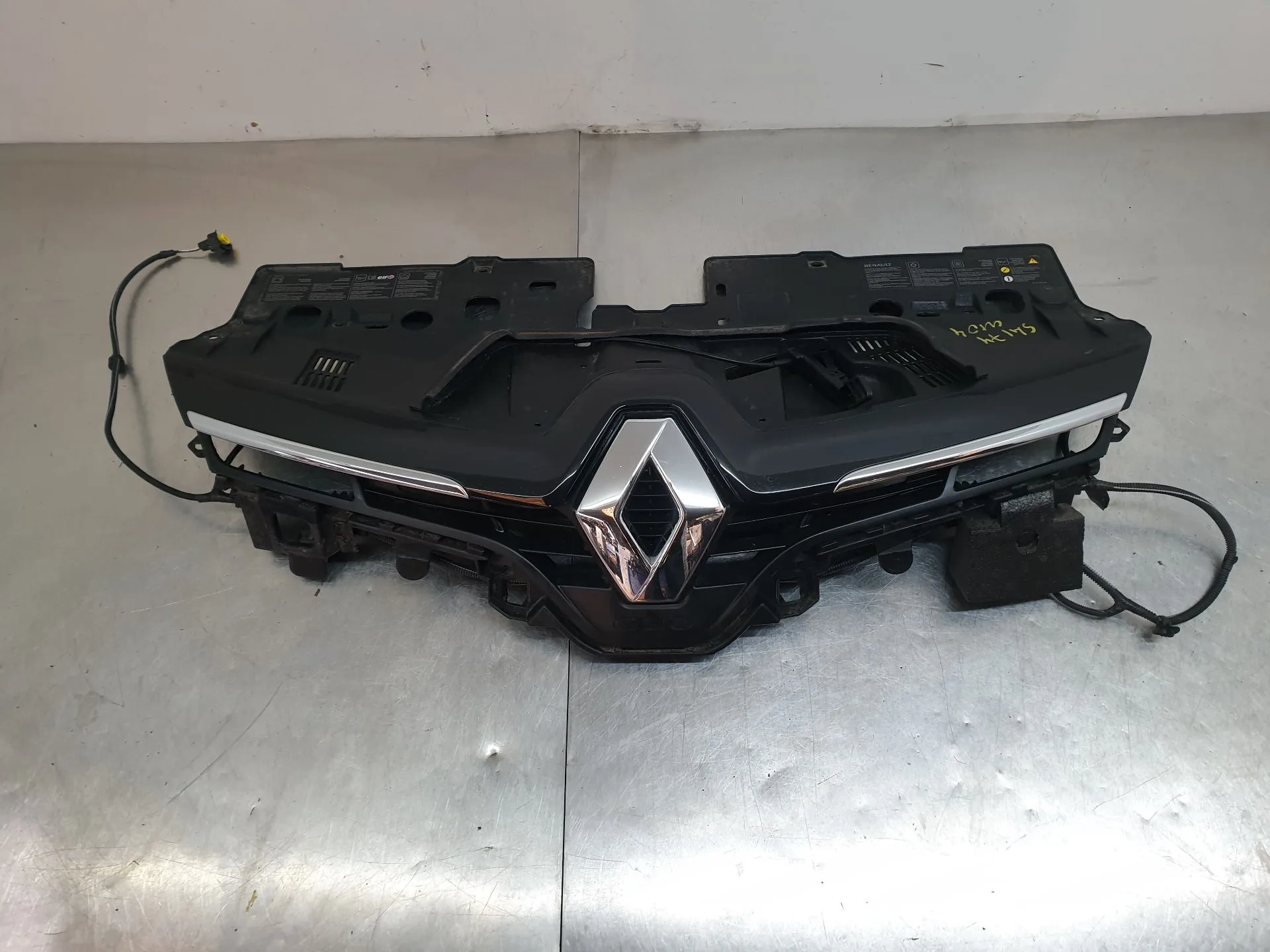 Griglia anteriore RENAULT Clio IV Grandtour (KH_)