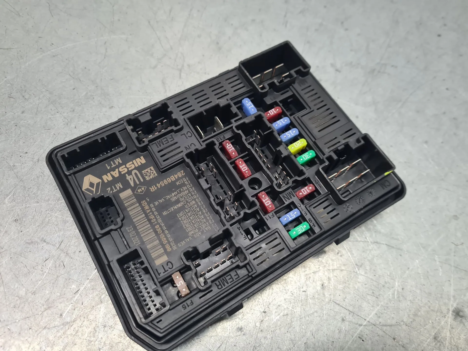 Caixa fusíveis / SAM / BSI RENAULT Megane IV (B9A/M_)
