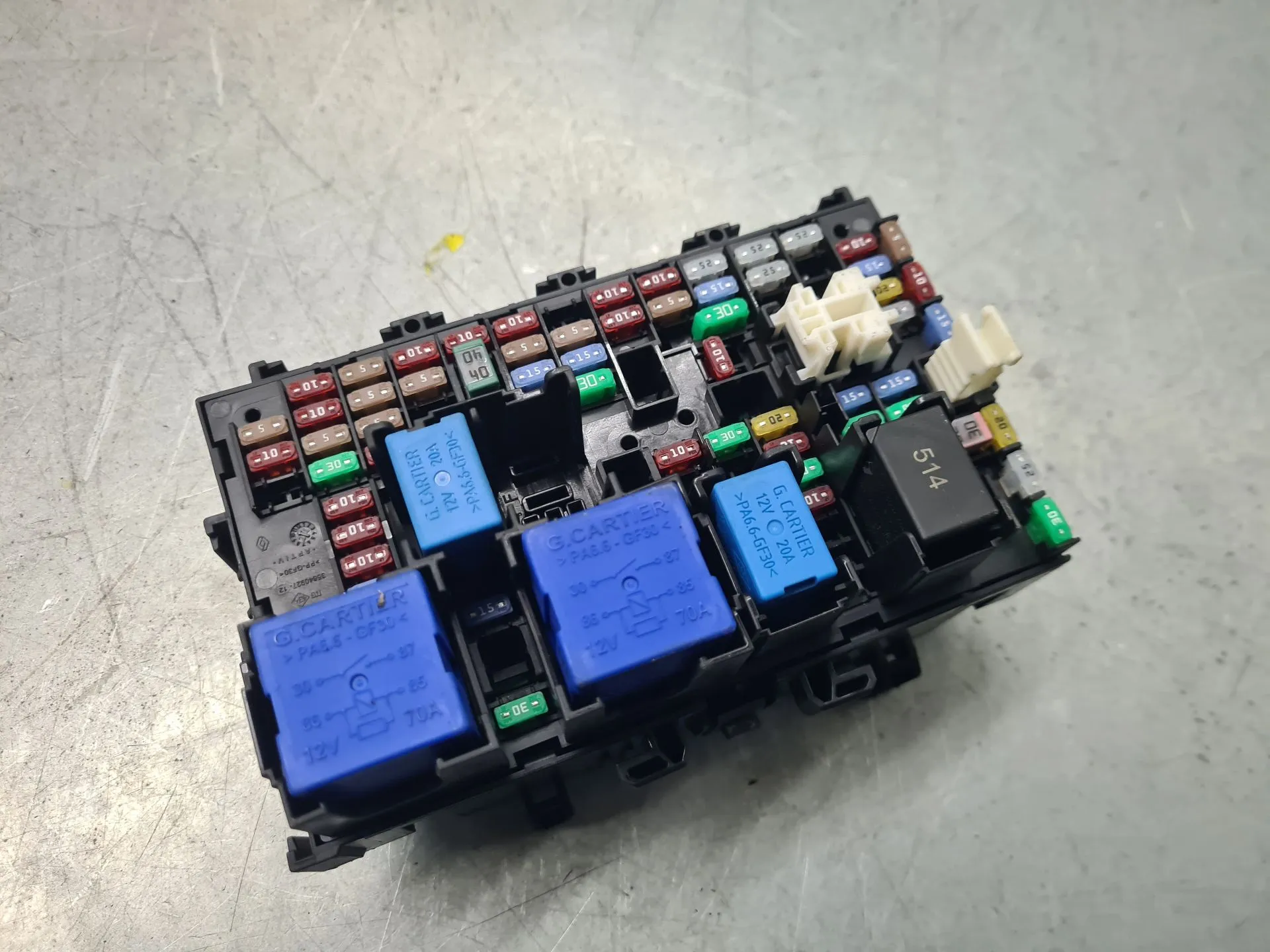 Caixa fusíveis / SAM / BSI DACIA Duster III (P1310)