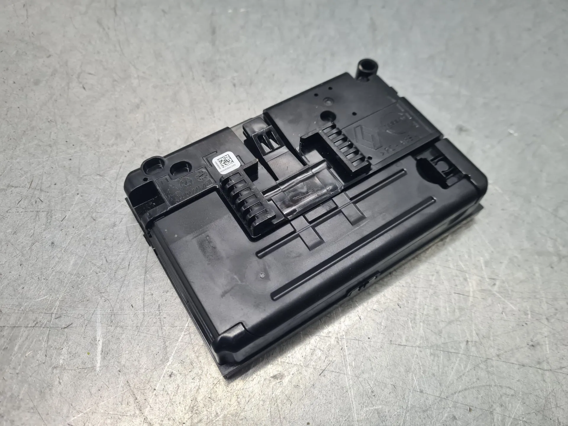 Modulo generico RENAULT Clio V (BF_) Imagem-1