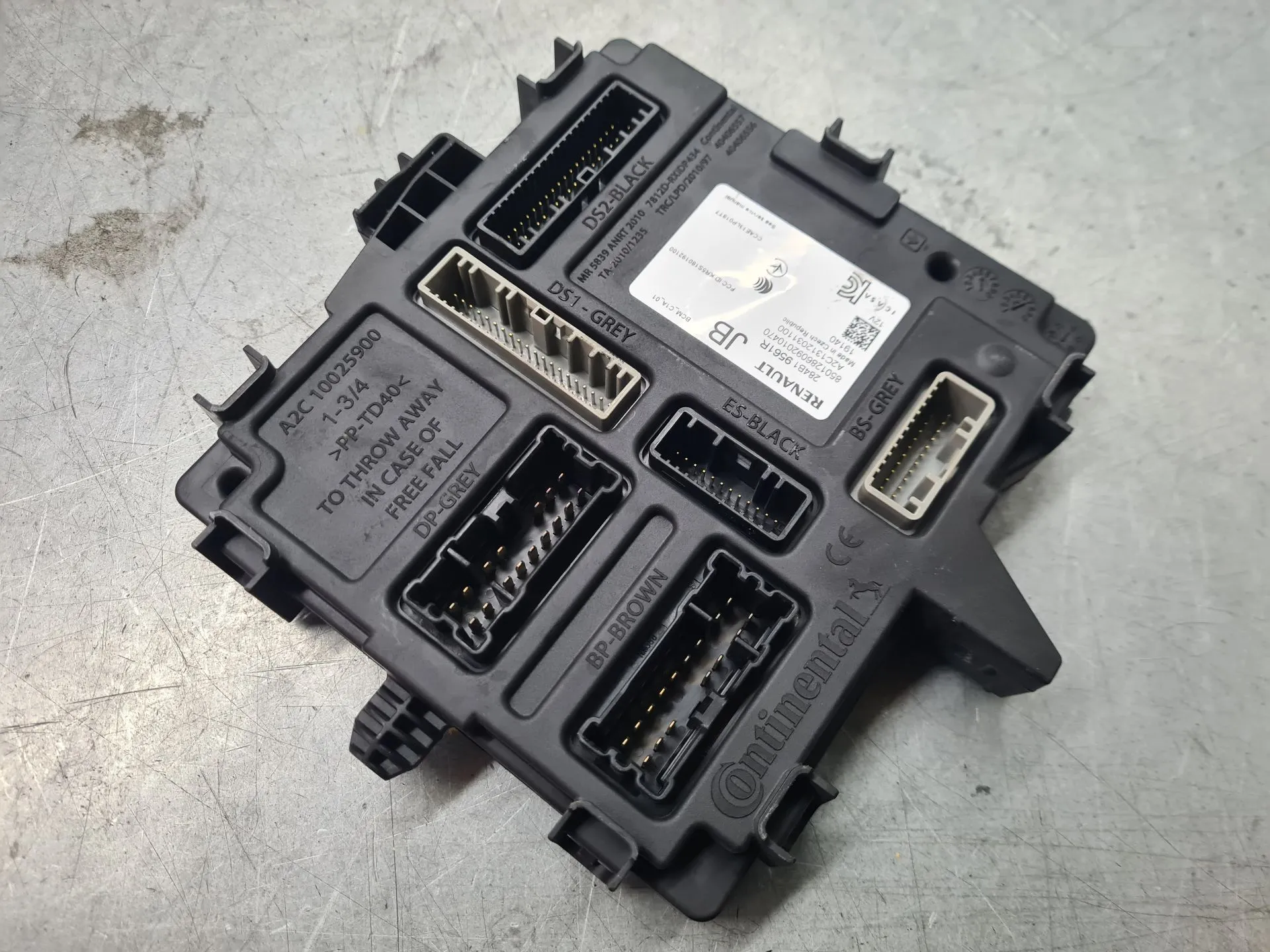 Modulo / Centralina comfort RENAULT Clio V (BF_)