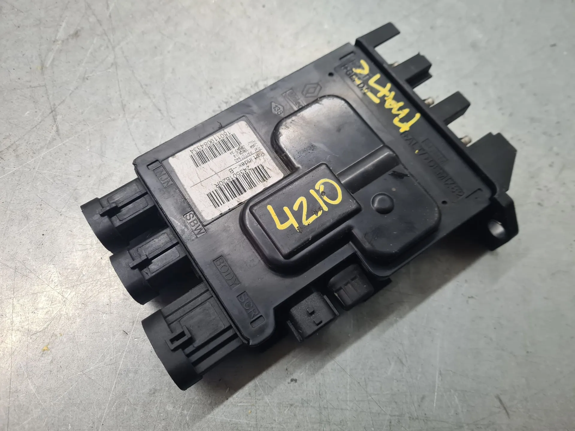 Modulo controllo della batteria RENAULT Trafic III (FG_)