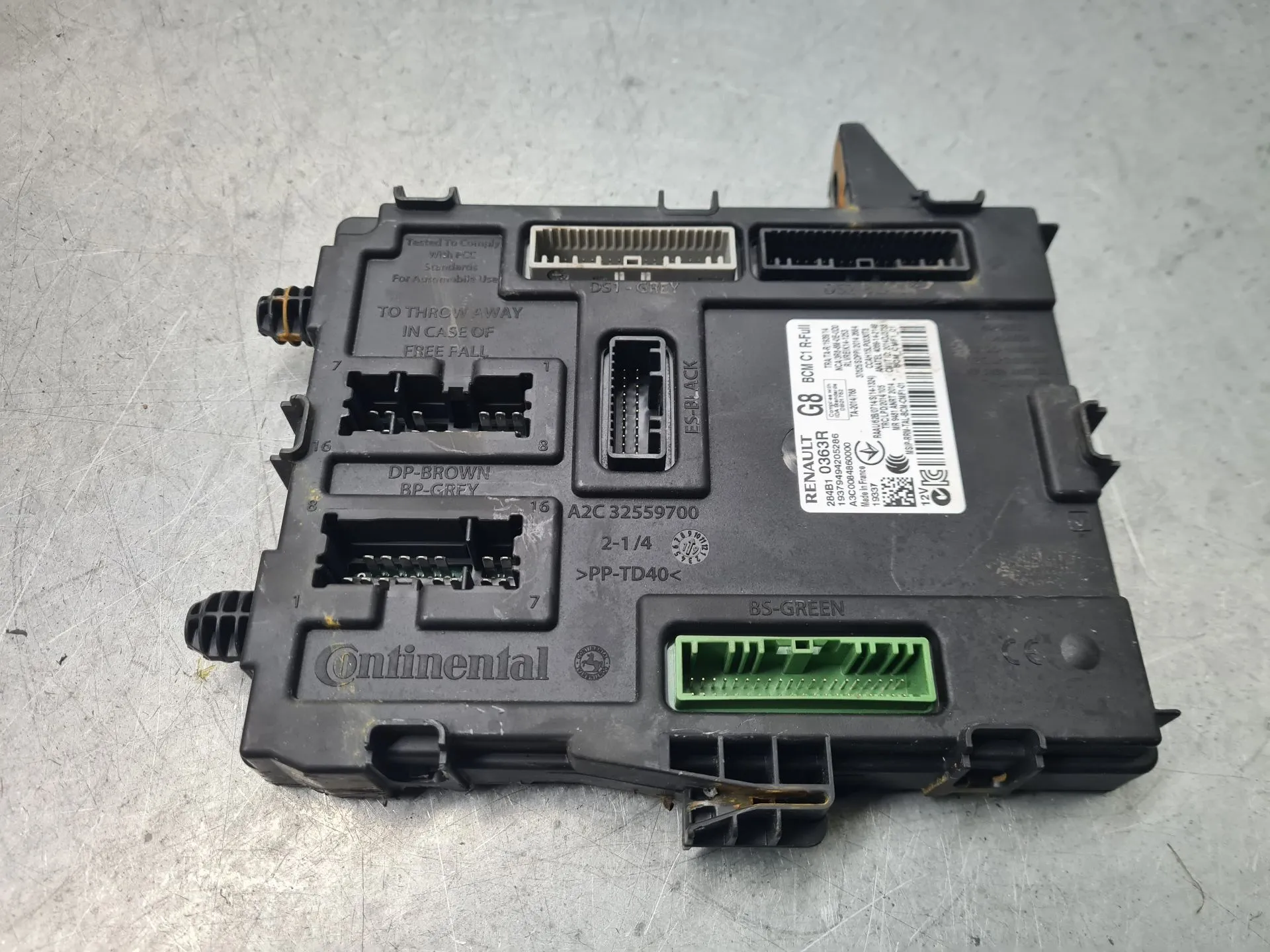 Modulo / Centralina comfort RENAULT Megane IV (B9A/M_)