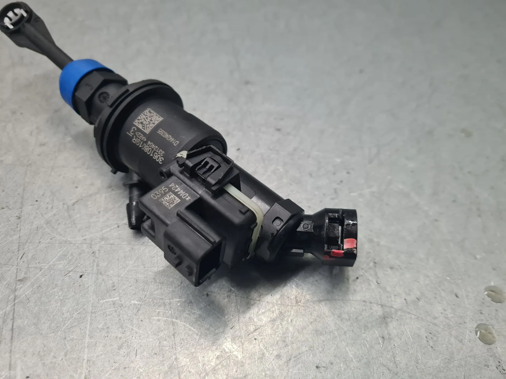 Clutch pump DACIA Duster III (P1310) Imagem-3