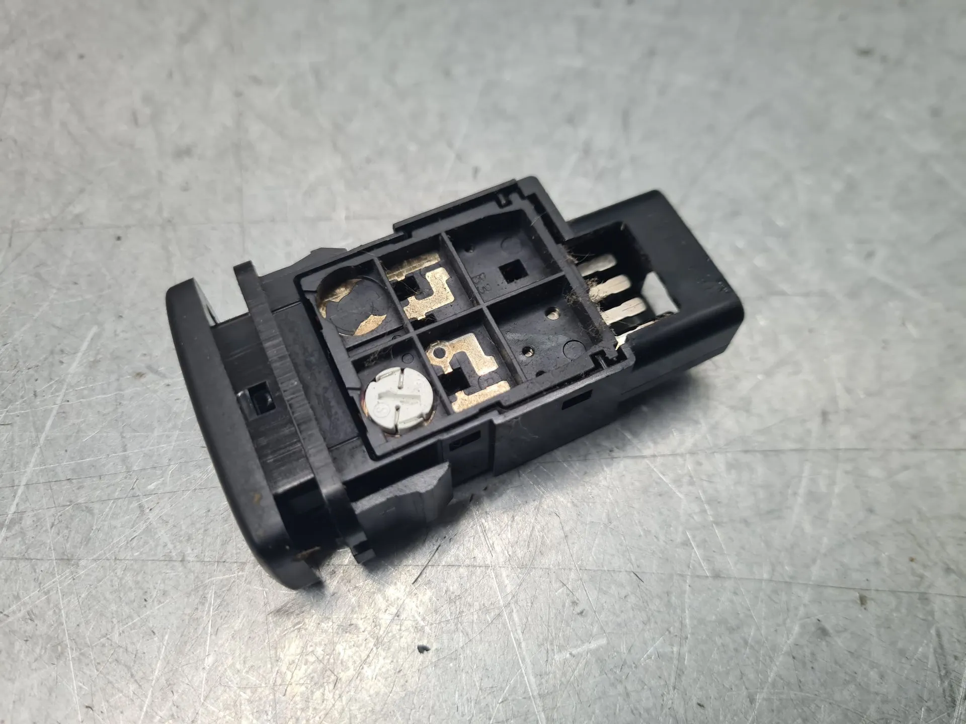 Comando / botão / interruptor multifunções TOYOTA Hilux VII Pick Up (_N1_, _N2_, _N3_) Imagem-1