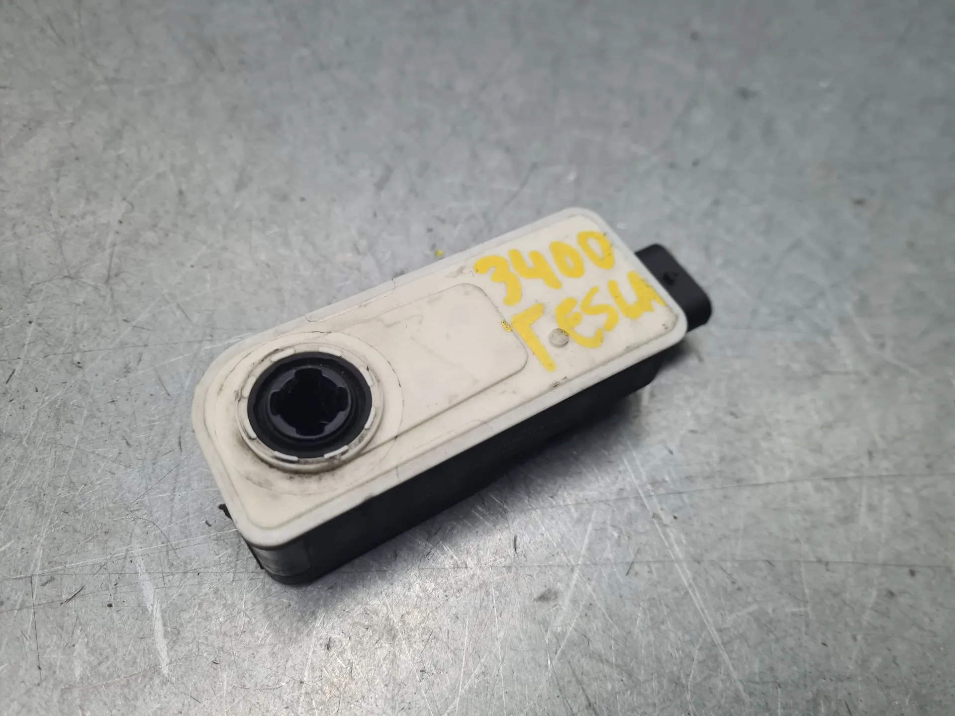 Heater Flap Motor TESLA Model 3 (5YJ3)