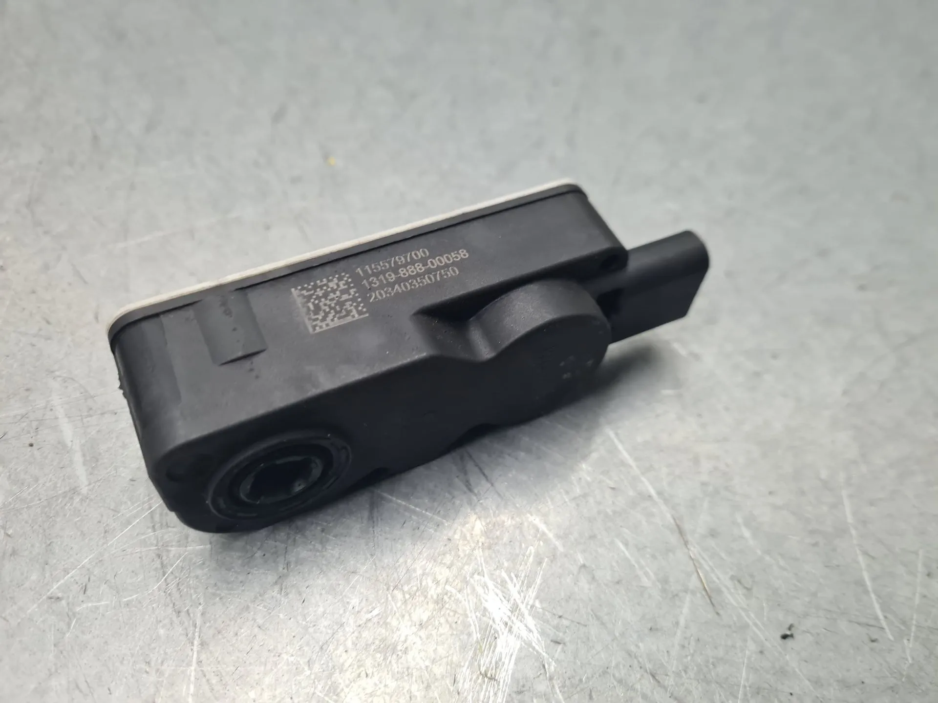 Heater Flap Motor TESLA Model 3 (5YJ3) Imagem-1