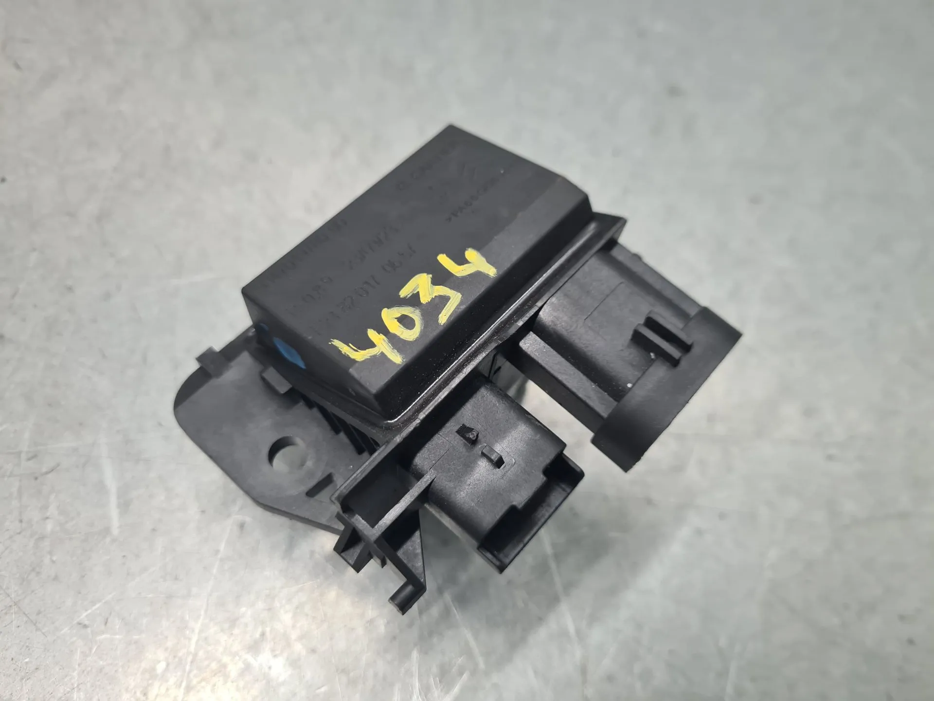 Resistência do ventilador / ventoínha PEUGEOT 2008 II (U_) Imagem-1