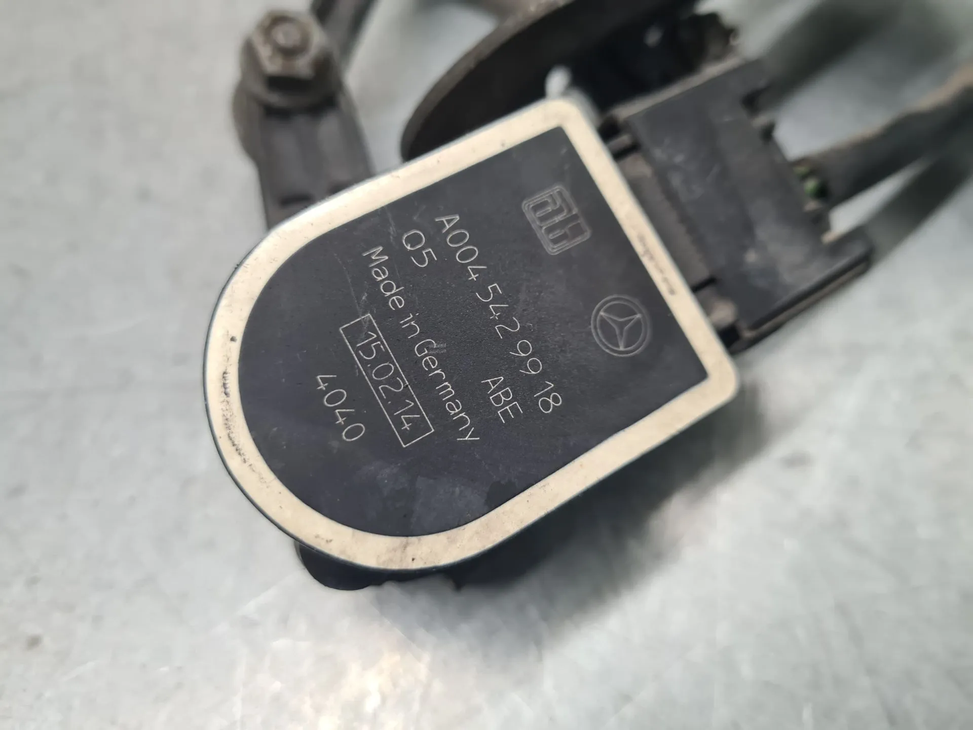 Motor regulação ótica / farol MERCEDES-BENZ GLA (X156) Imagem-2