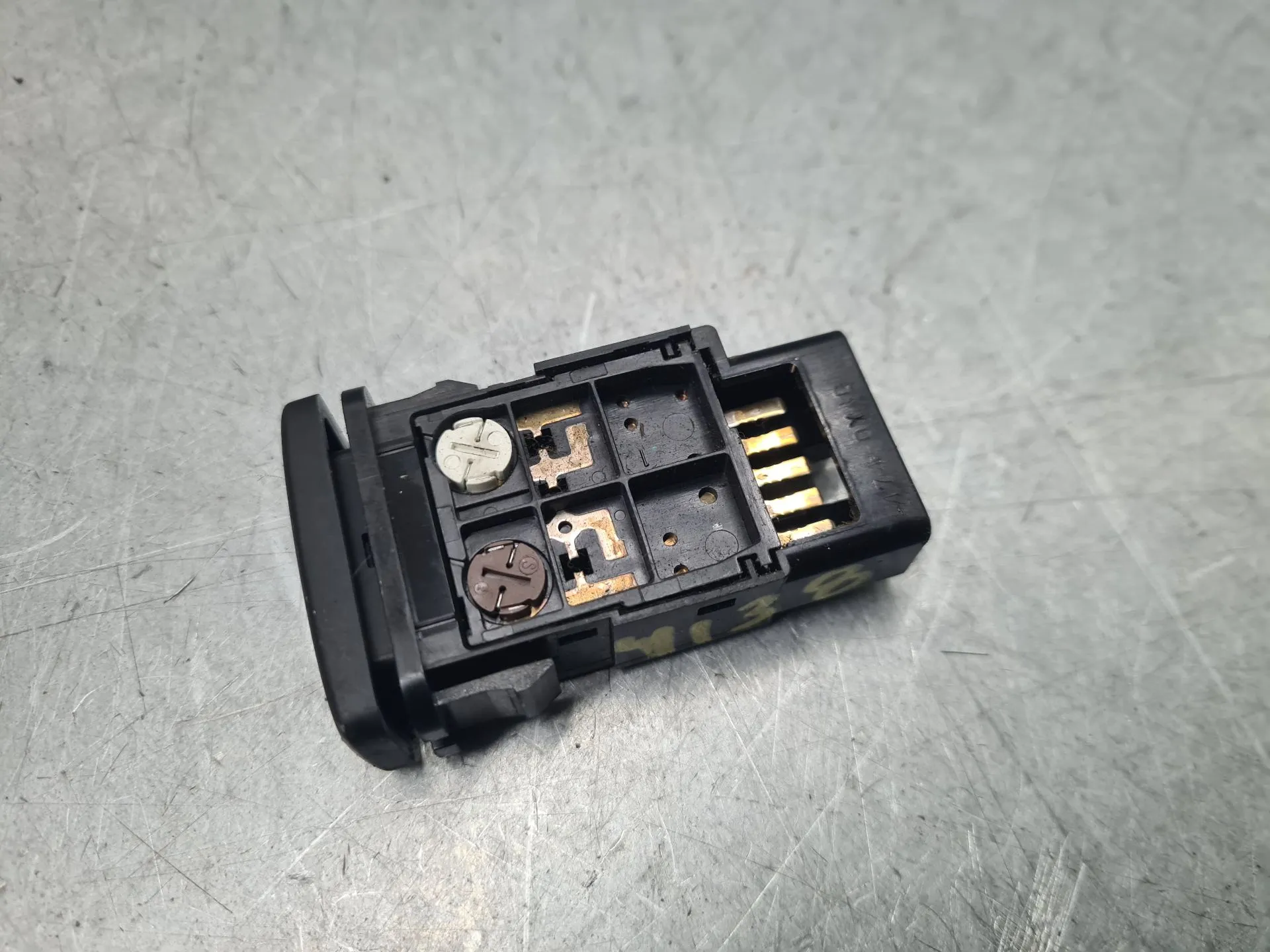 Botão / interruptor desembaciador vidro trás TOYOTA Hilux VII Pick Up (_N1_, _N2_, _N3_) Imagem-4