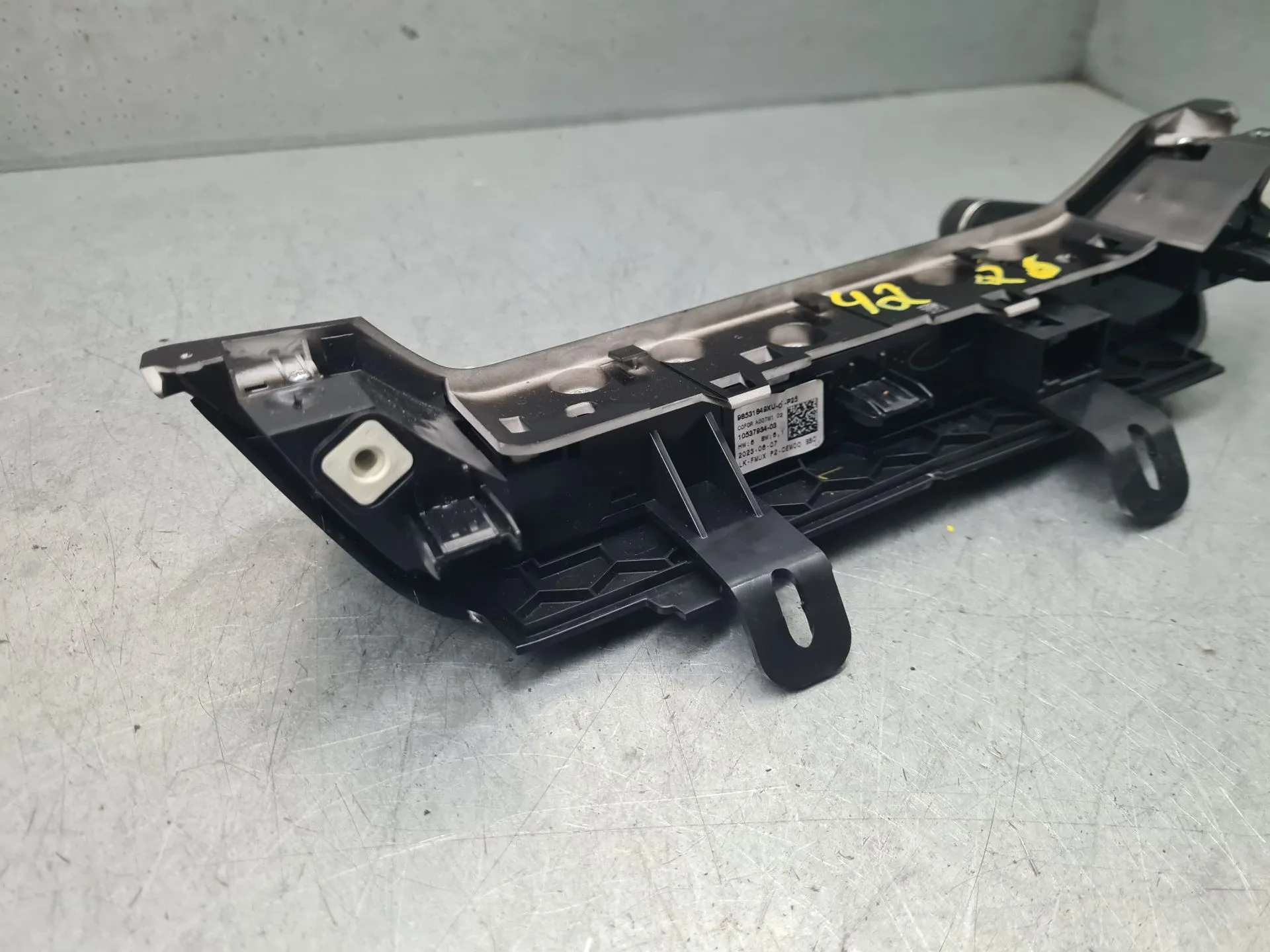 Botão / interruptor 4 piscas PEUGEOT 2008 II (U_) Imagem-4