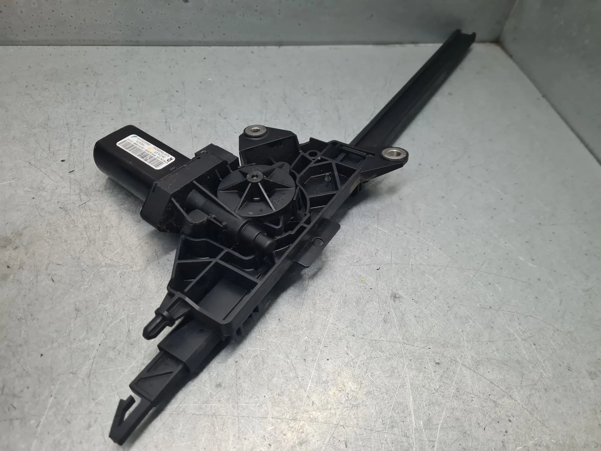 Atuador MERCEDES-BENZ Classe E Coupé (C207) Imagem-3