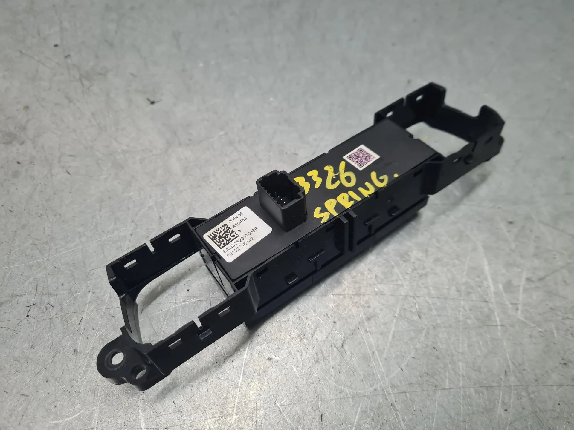 Botão / interruptor 4 piscas DACIA Spring Imagem-1