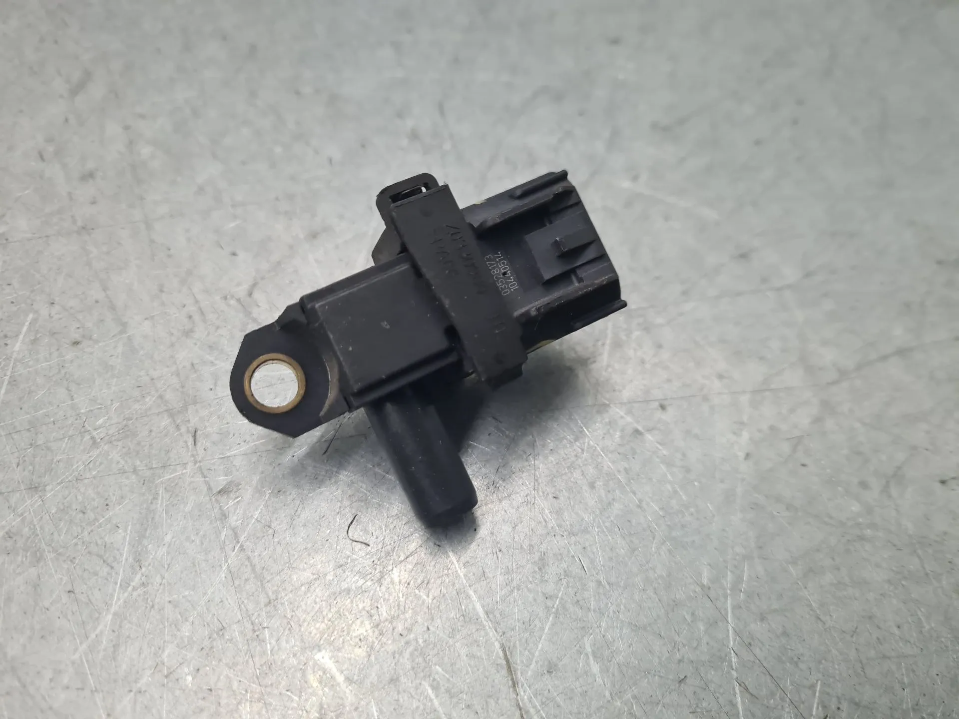 Sensor filtro particulas / FAP FORD Fiesta VII (HJ, HF) Imagem-1