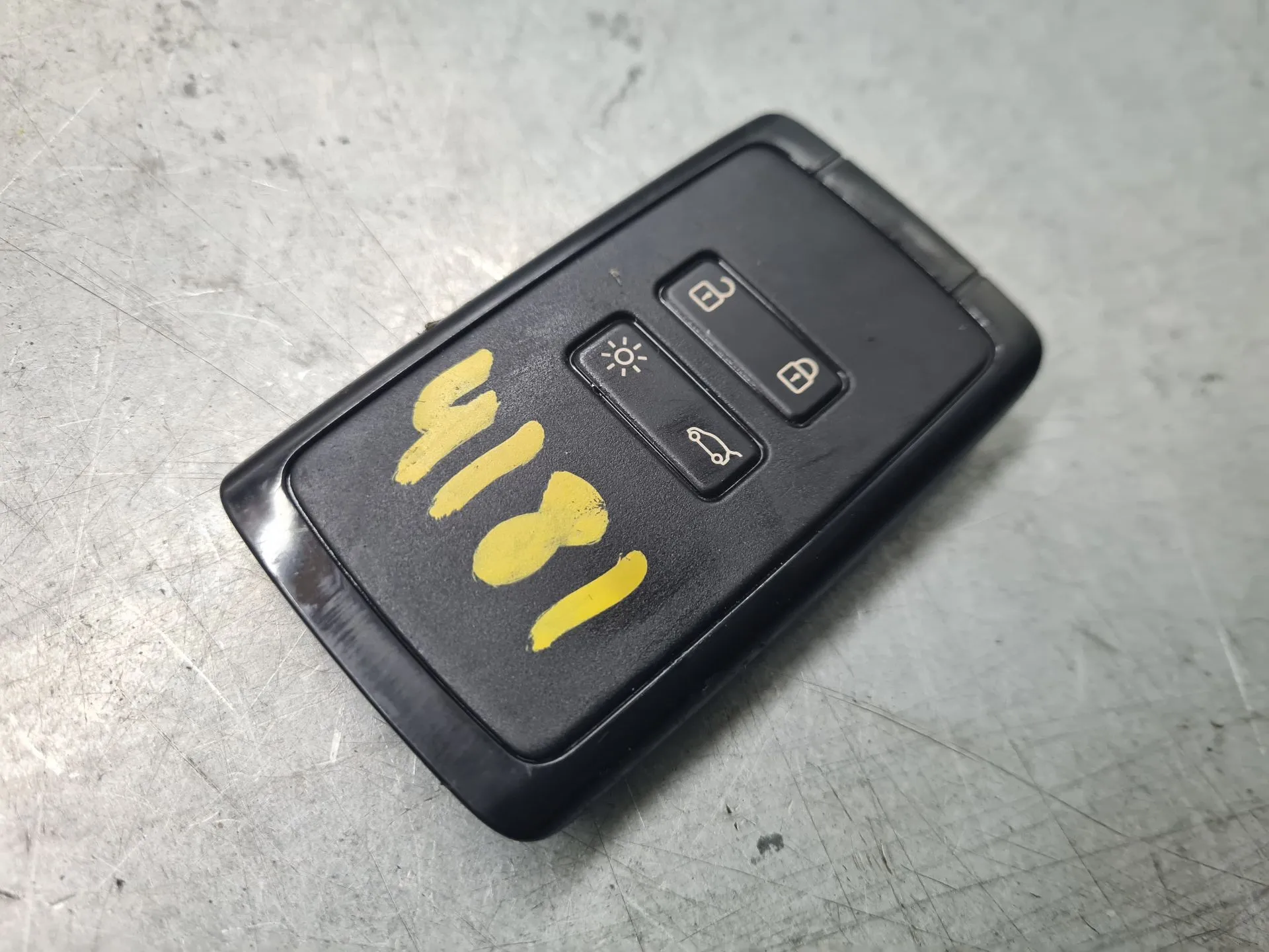 Chave / comando DACIA Duster III (P1310) Imagem-1