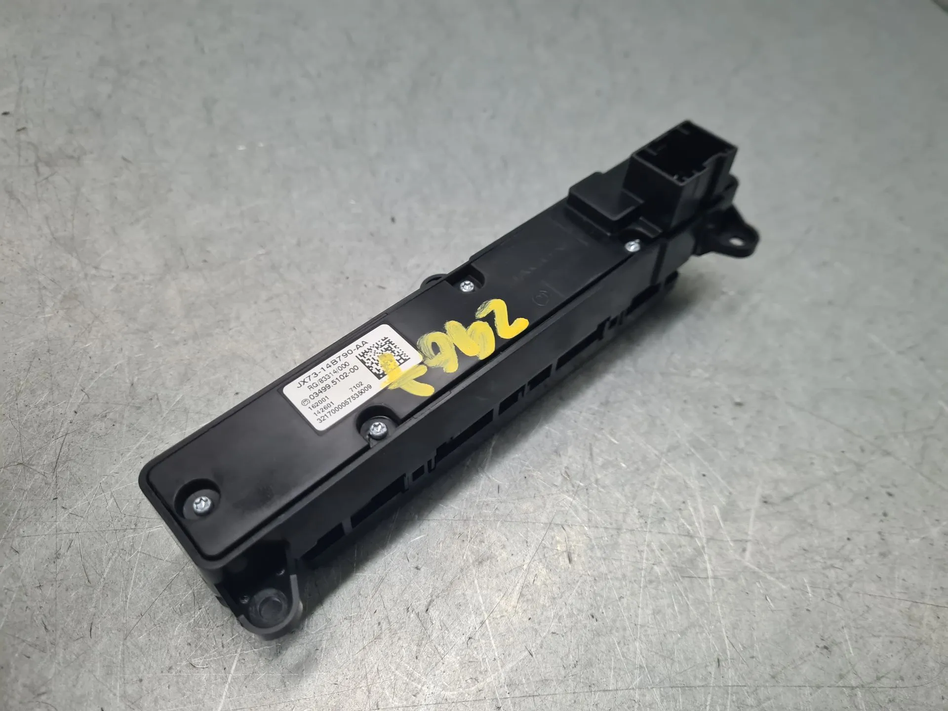 Comando / botão / interruptor multifunções JAGUAR F-Pace (X761) Imagem-5