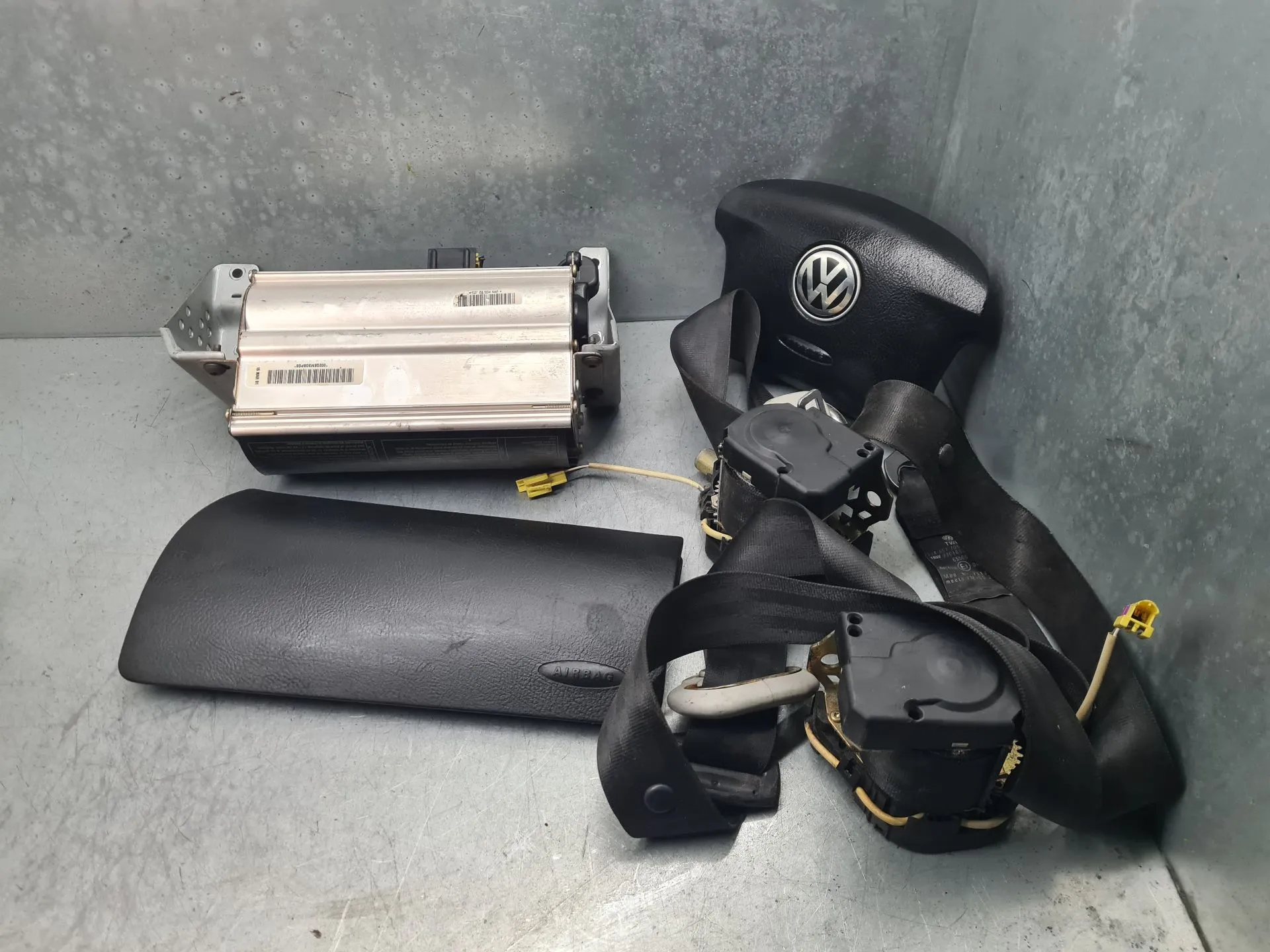 Kit de Airbags VOLKSWAGEN Golf IV (1J1) Imagem-0