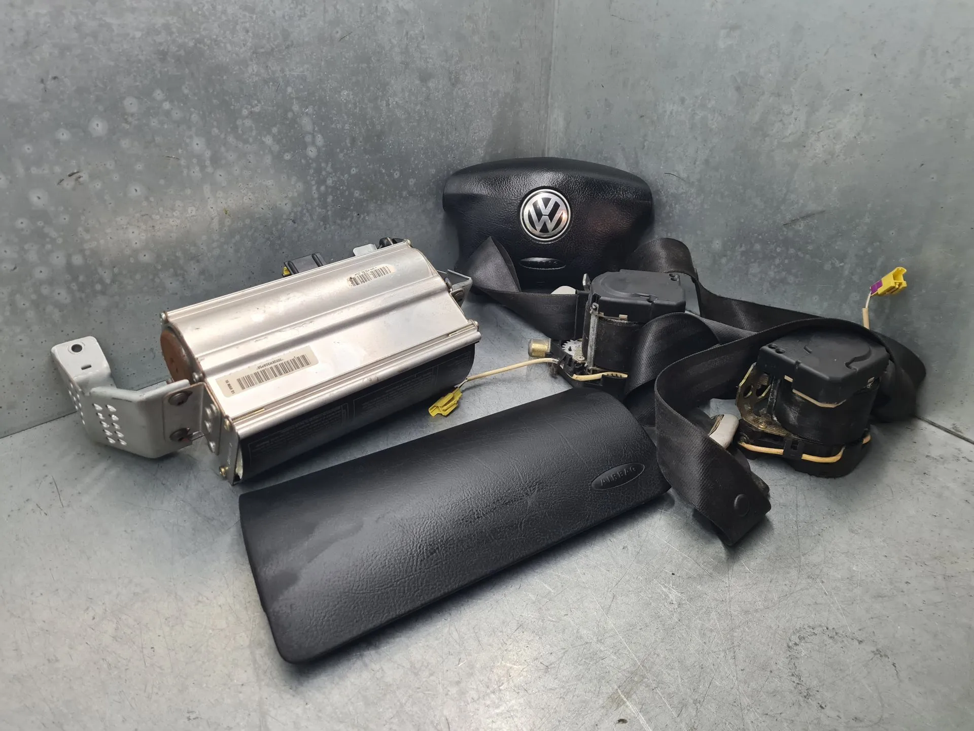 Kit de Airbags VOLKSWAGEN Golf IV (1J1) Imagem-1