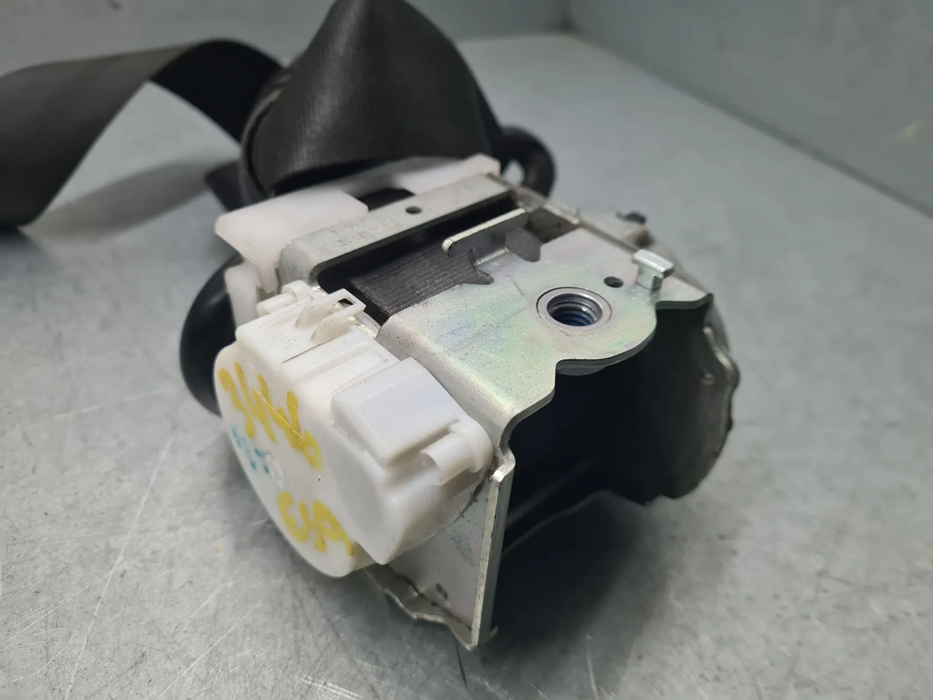 Cintura Pretensionatore anteriore sinistra RENAULT Trafic III (FG_) Imagem-1