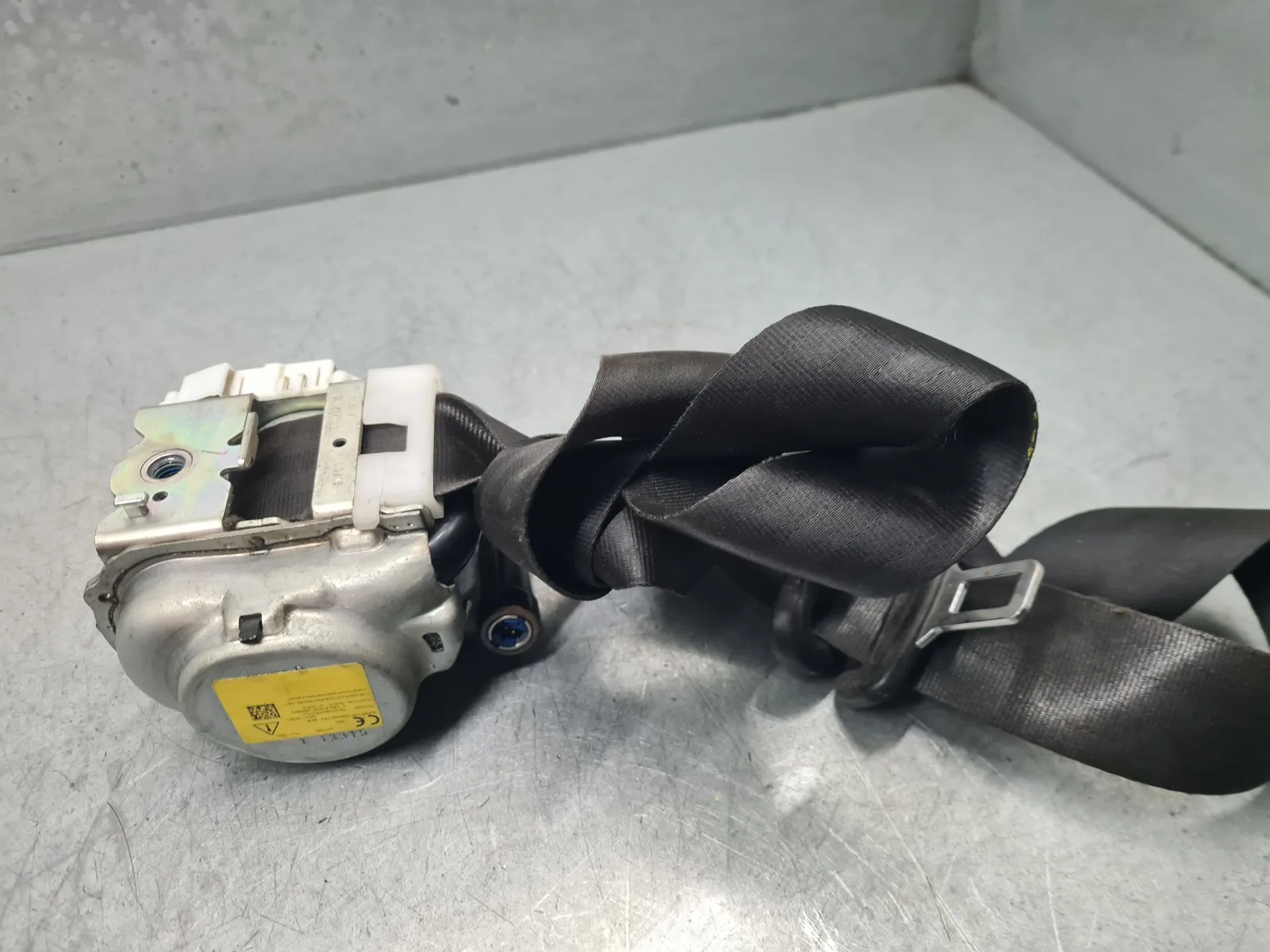 Cintura Pretensionatore anteriore sinistra RENAULT Trafic III (FG_) Imagem-4