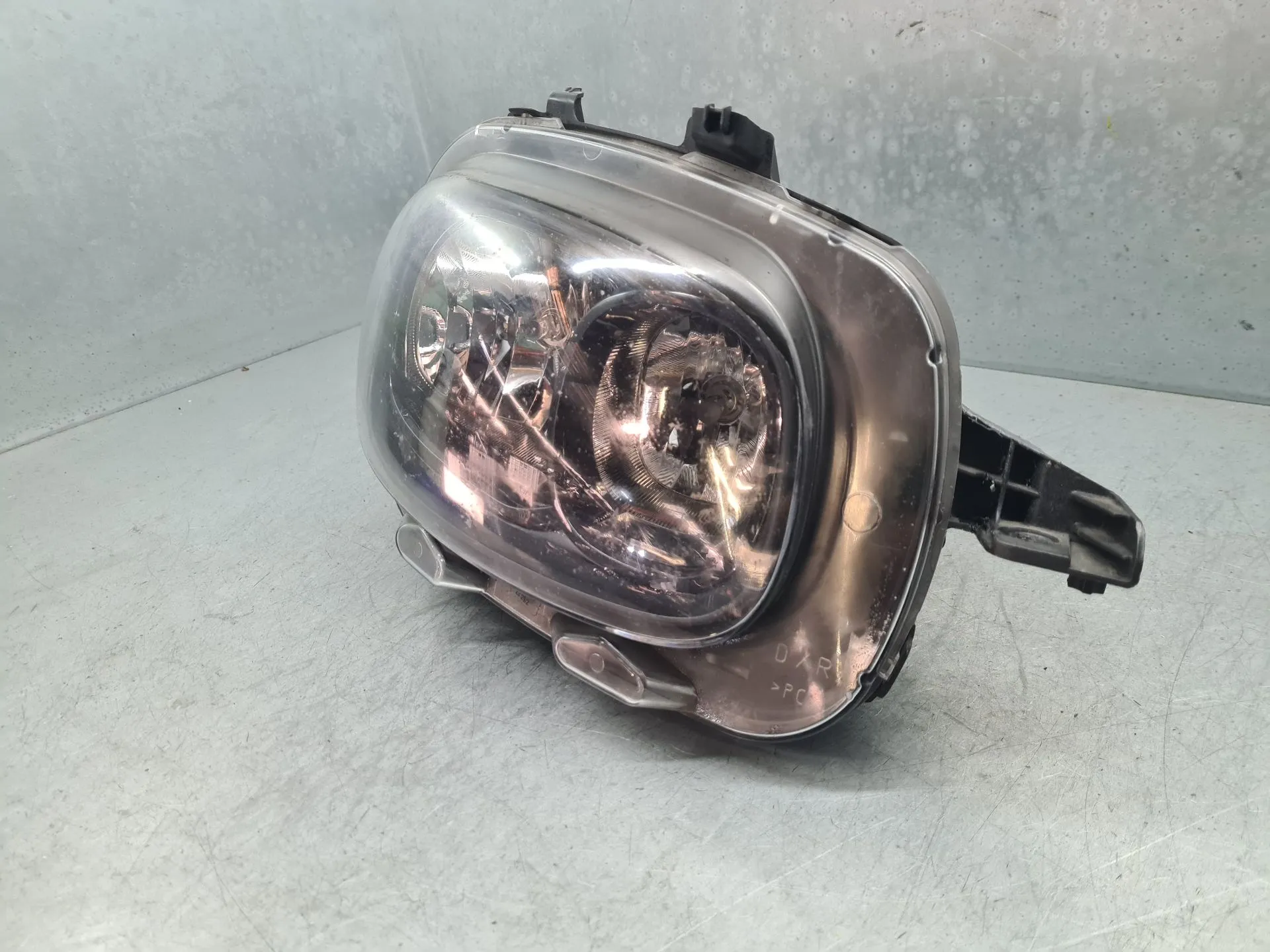 Right Headlight CITROËN C3 III (SX) Imagem-1