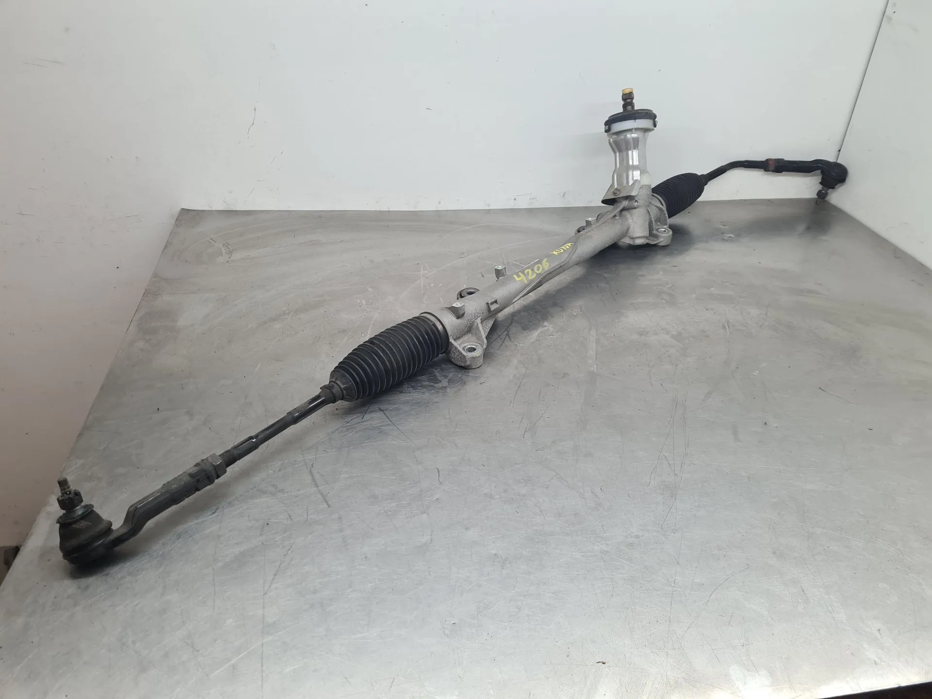 Steering box HYUNDAI Kauai (OS)