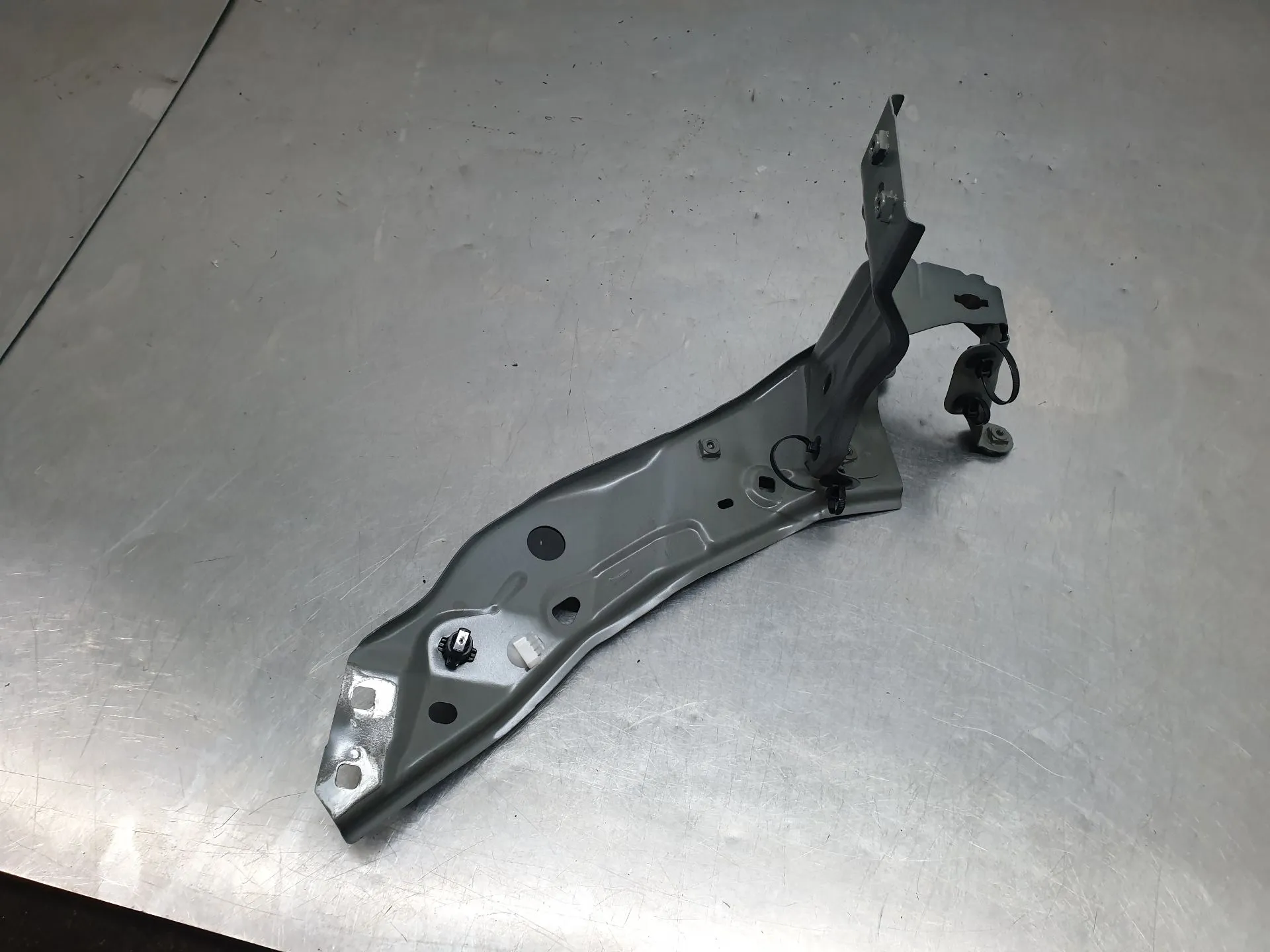 Supporto generico DACIA Sandero III Imagem-1