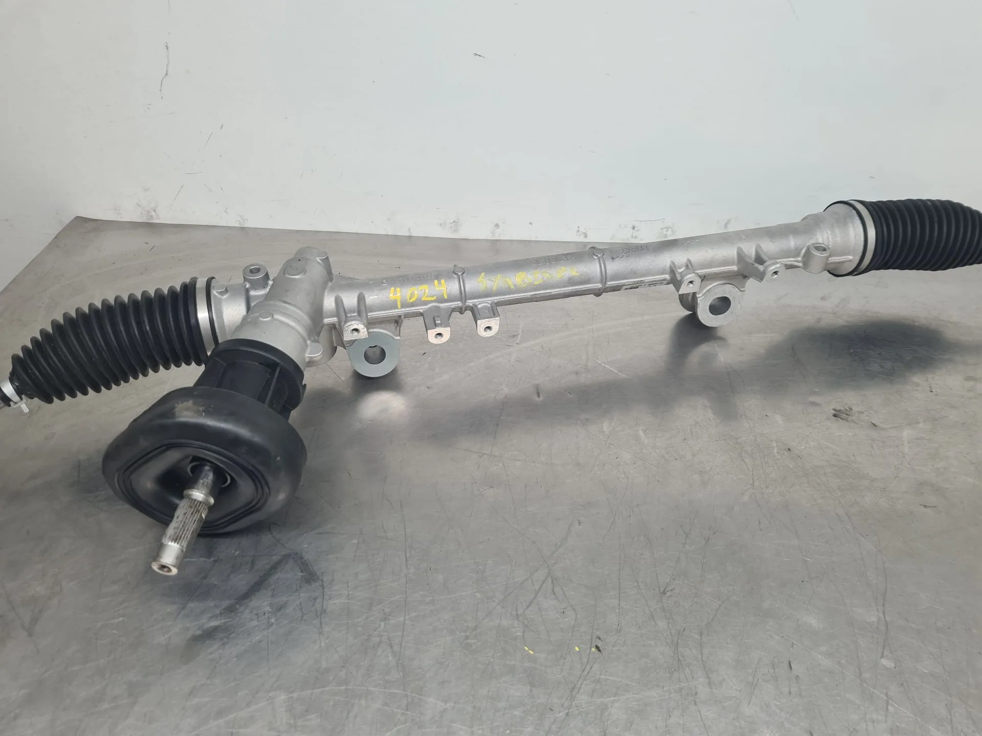 Steering box RENAULT Symbioz Imagem-1