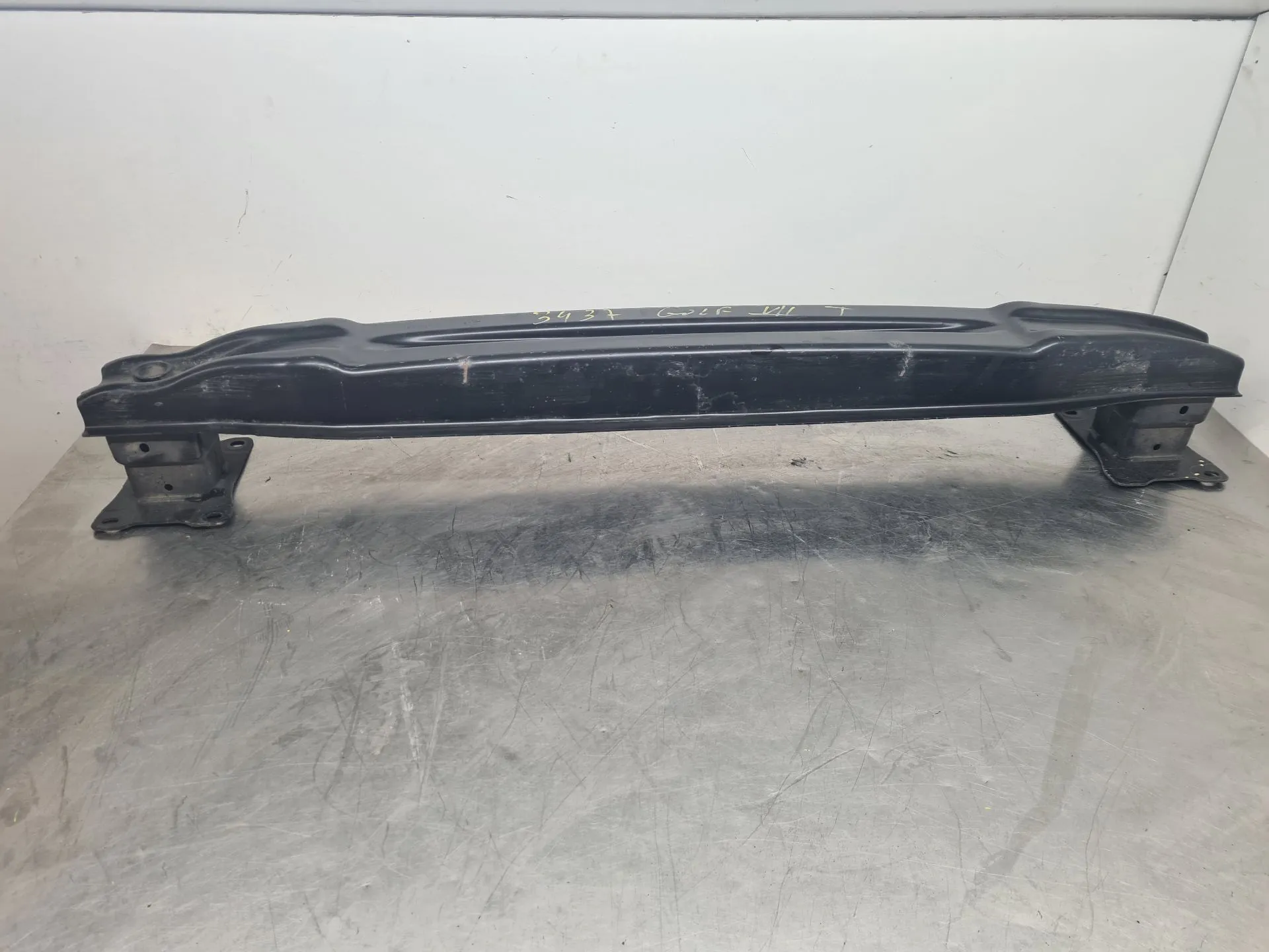 Rear bumper reinforcement VOLKSWAGEN Golf VII (5G1, BQ1, BE1, BE2)