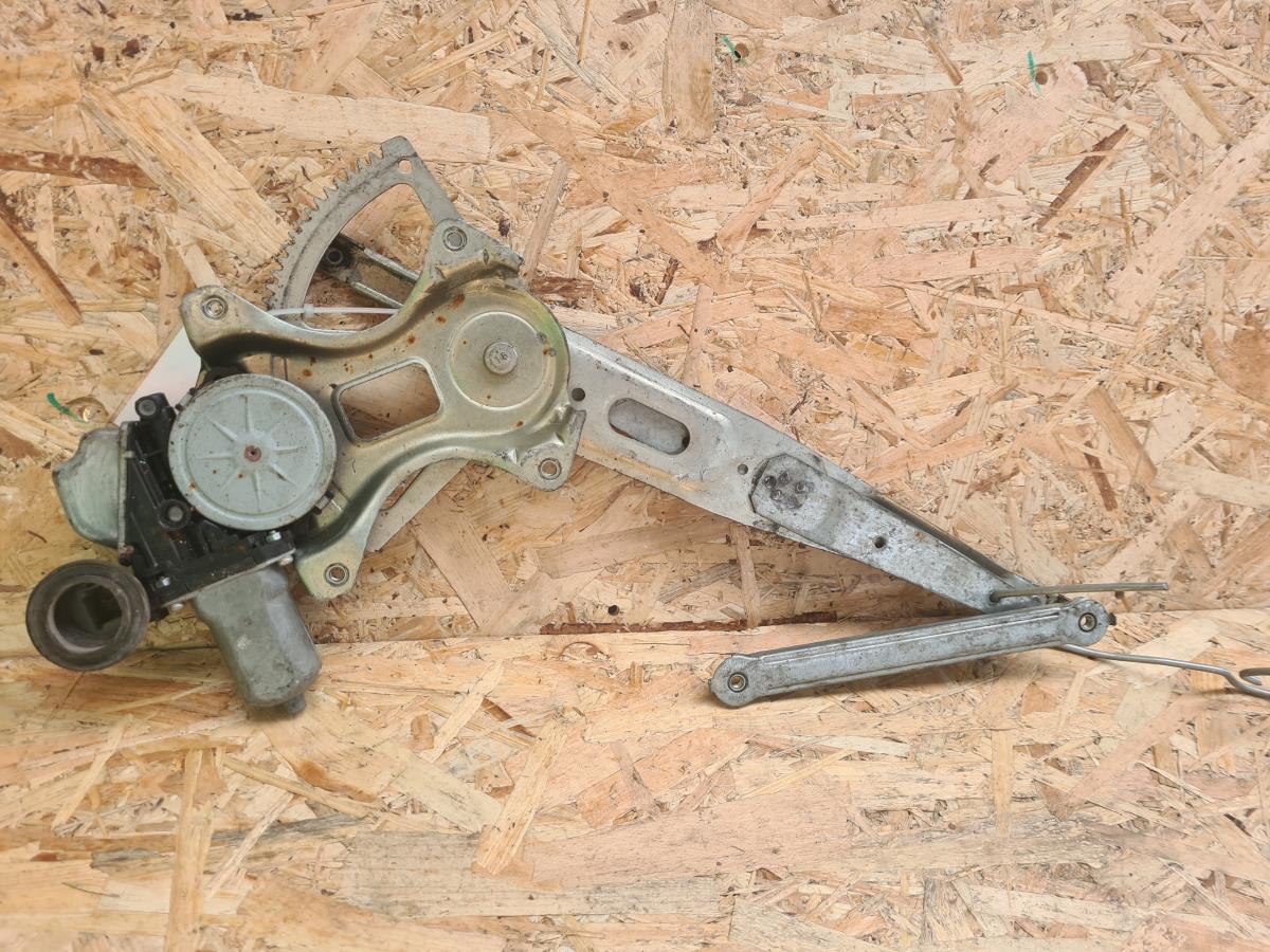 Elevador vidros trás esquerdo TOYOTA Prius Hatchback (_W2_)