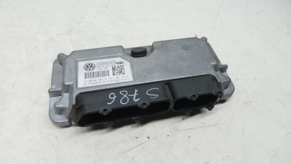 Centralina motor / ECU VOLKSWAGEN Polo (6R, 6C)