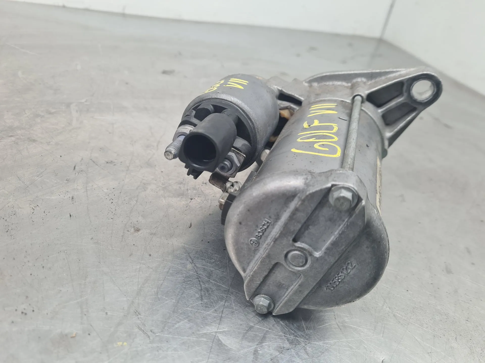 Motor de arranque VOLKSWAGEN Golf VII (5G1, BQ1, BE1, BE2) Imagem-3