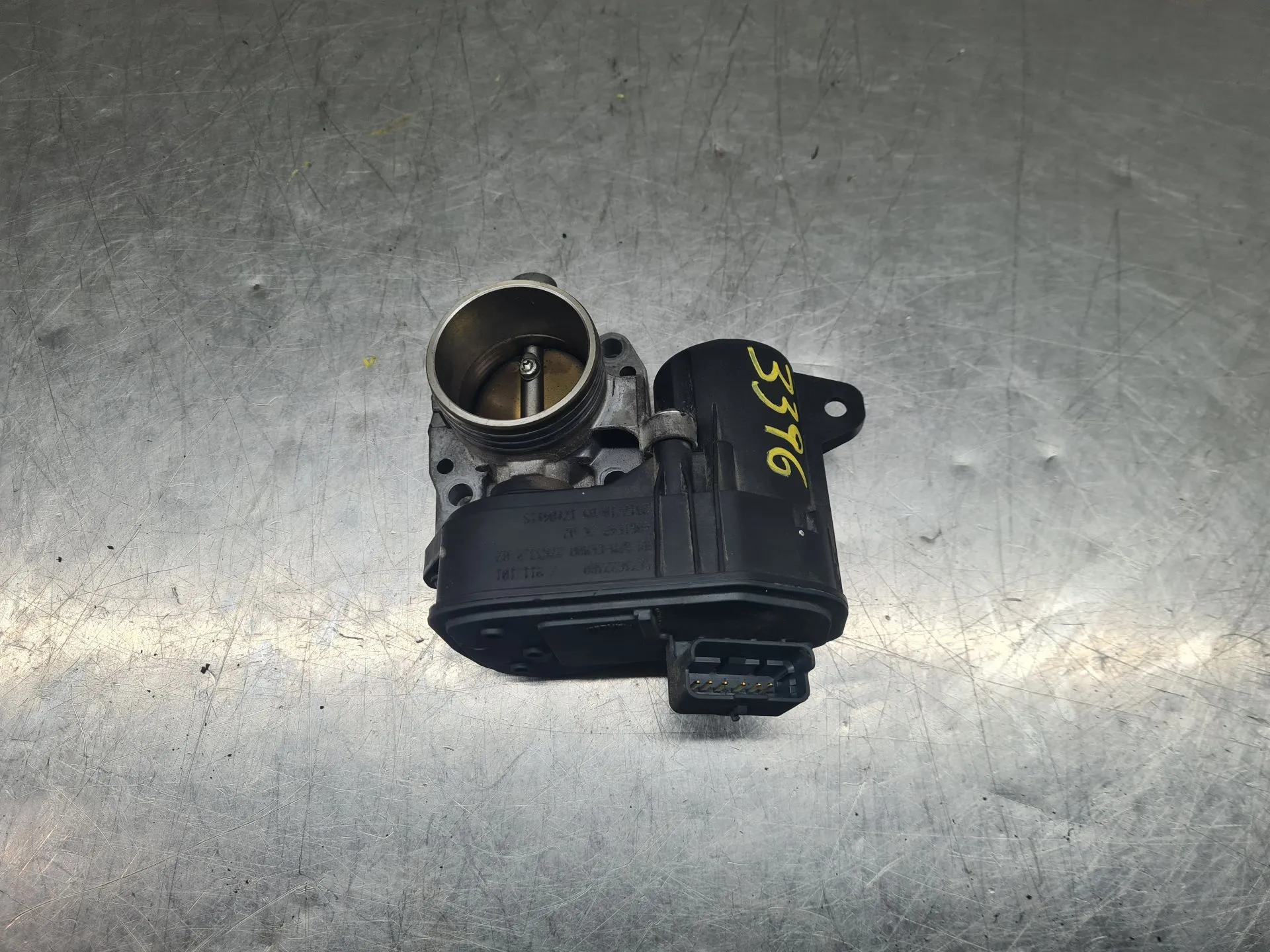 Throttle body CITROËN C3 III (SX)