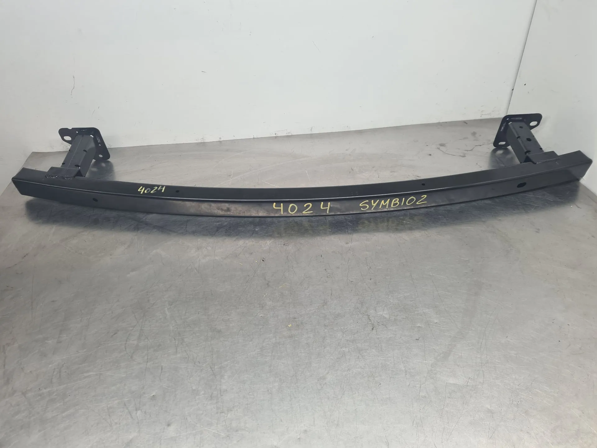 Front bumper reinforcement RENAULT Symbioz