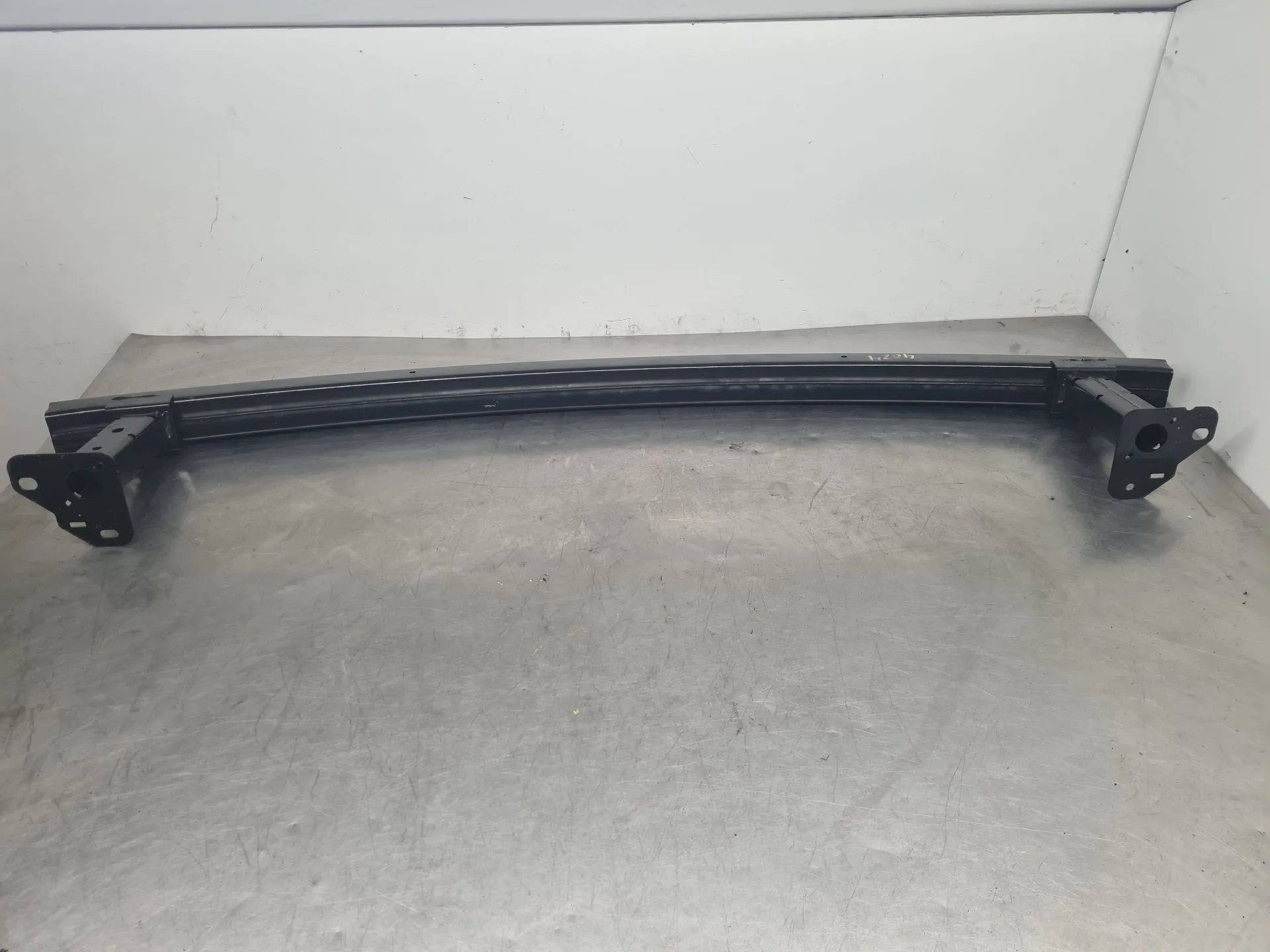 Front bumper reinforcement RENAULT Symbioz Imagem-4