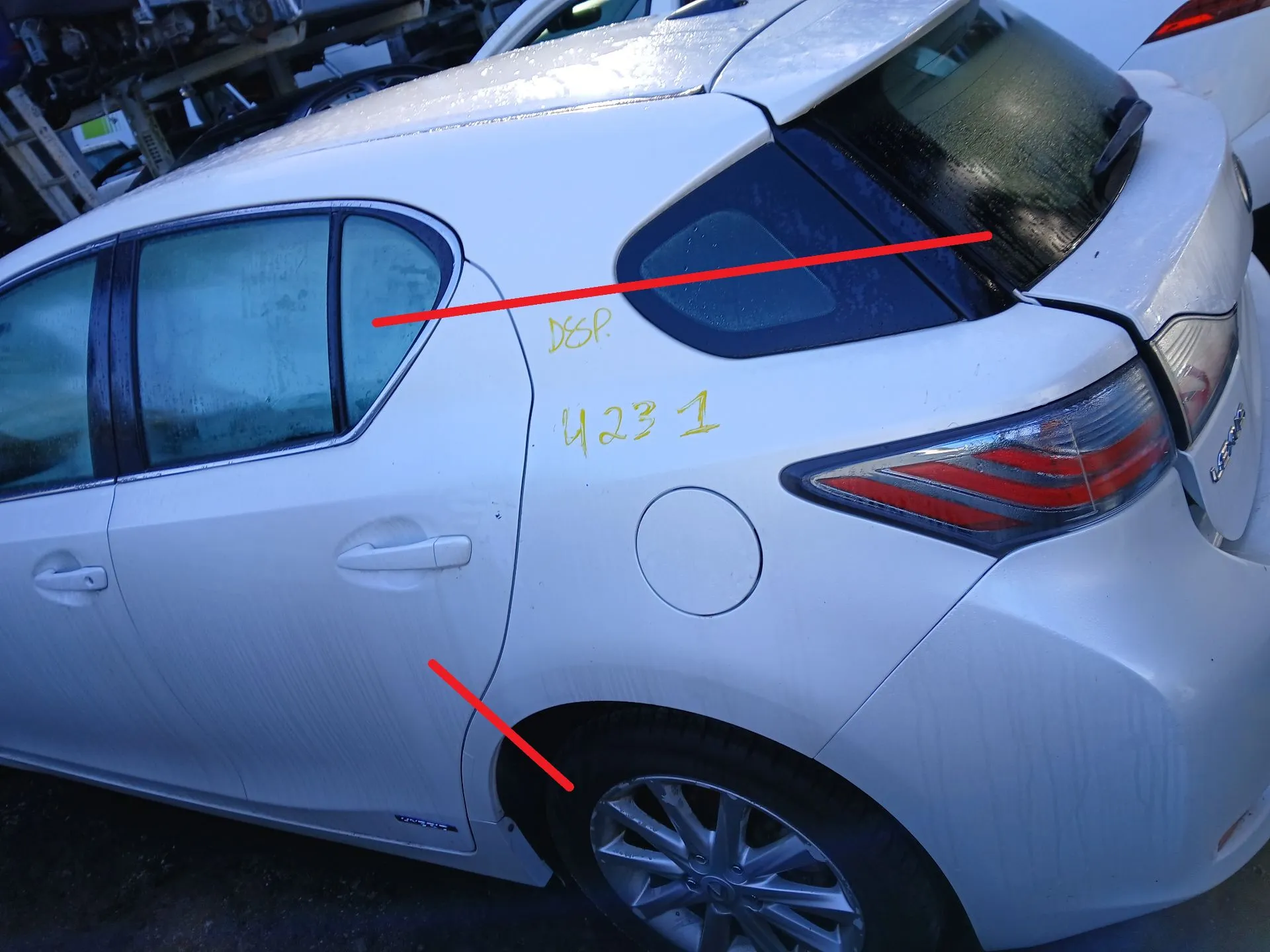 Left rear quarter panel LEXUS CT (ZWA10_)