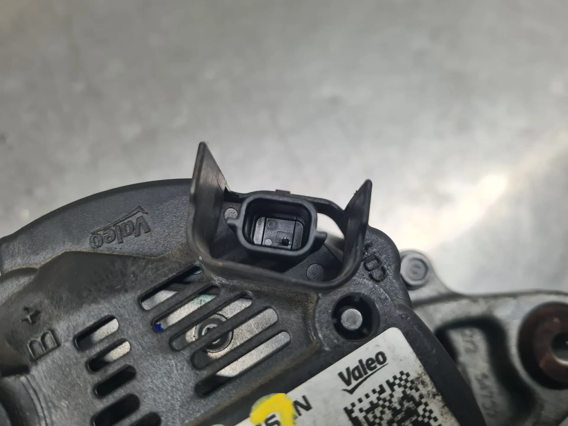 Alternador RENAULT Clio IV (BH_) Imagem-4