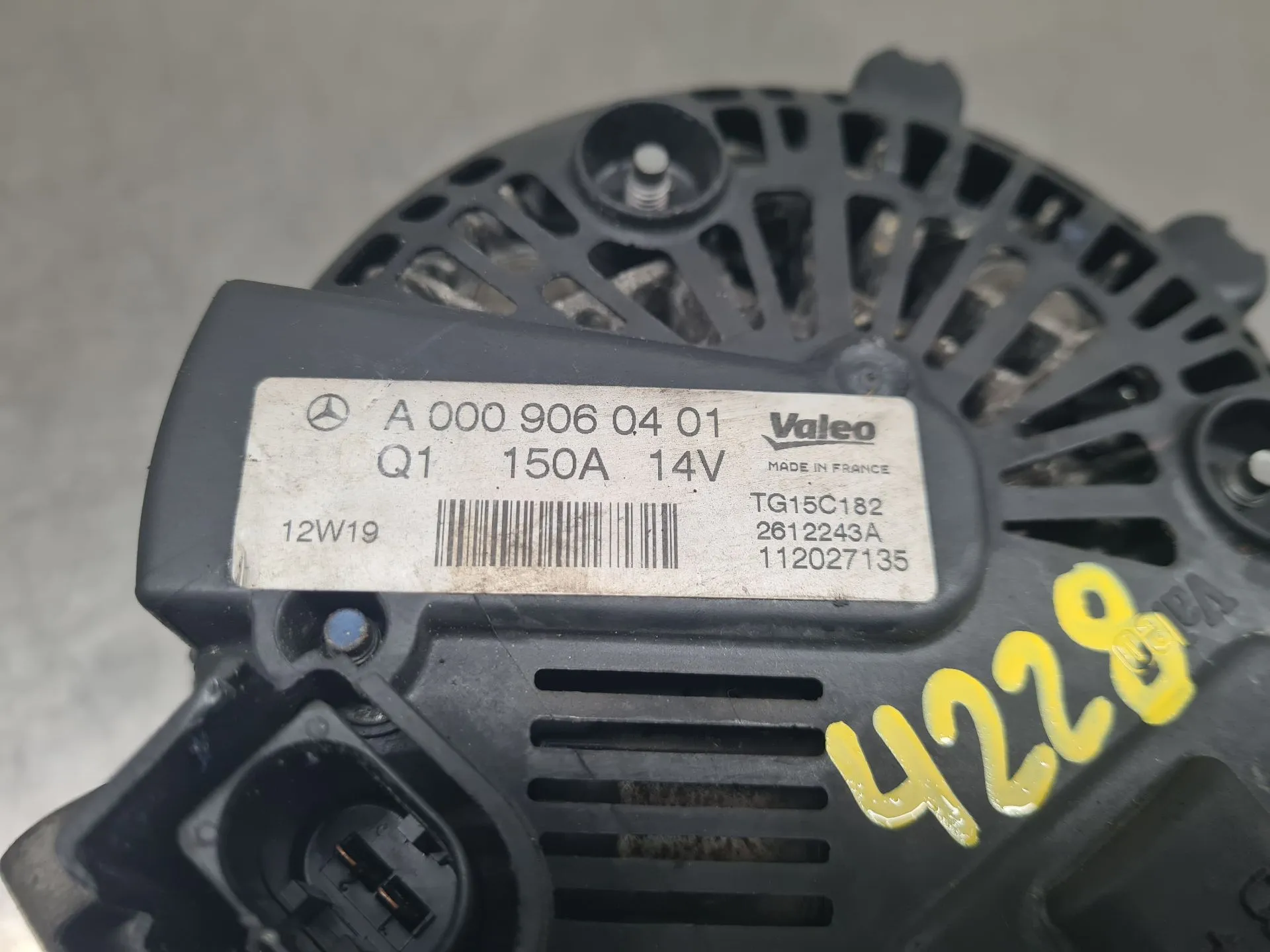 Alternador MERCEDES-BENZ Classe C (W204) Imagem-5