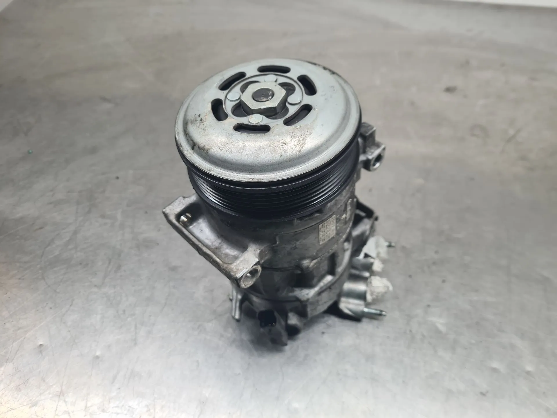 AC compressor PEUGEOT 2008 II (U_) Imagem-1