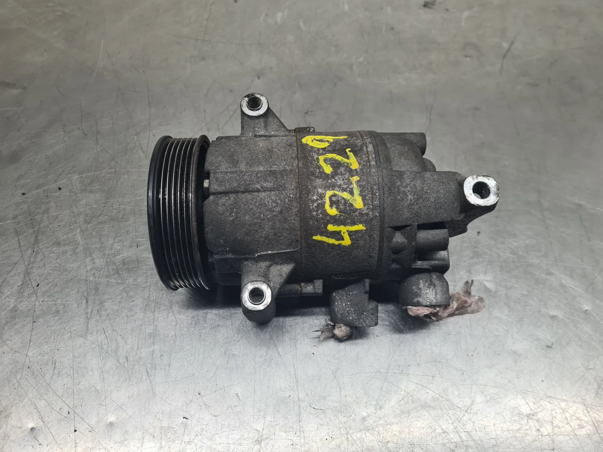 AC compressor AUDI A1 (8X1, 8XK) Imagem-1