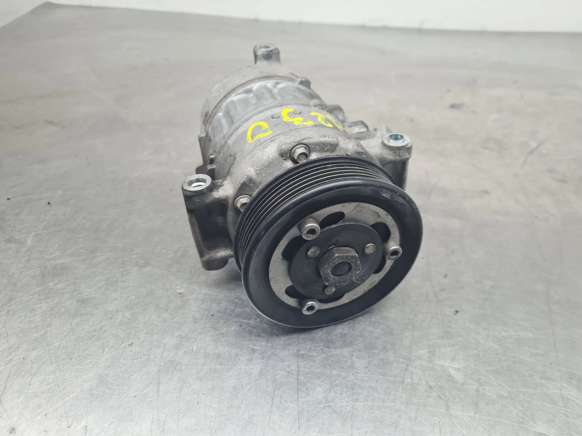 AC compressor AUDI A3 Sportback (8VA, 8VF) Imagem-1
