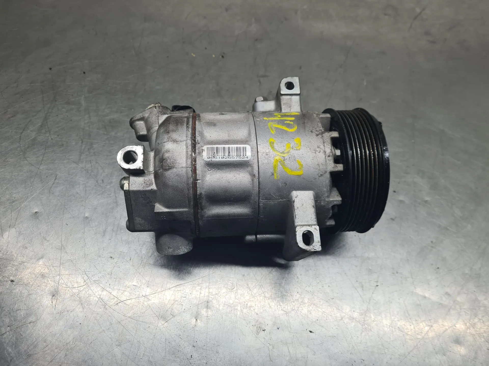 AC compressor RENAULT Clio IV (BH_) Imagem-2