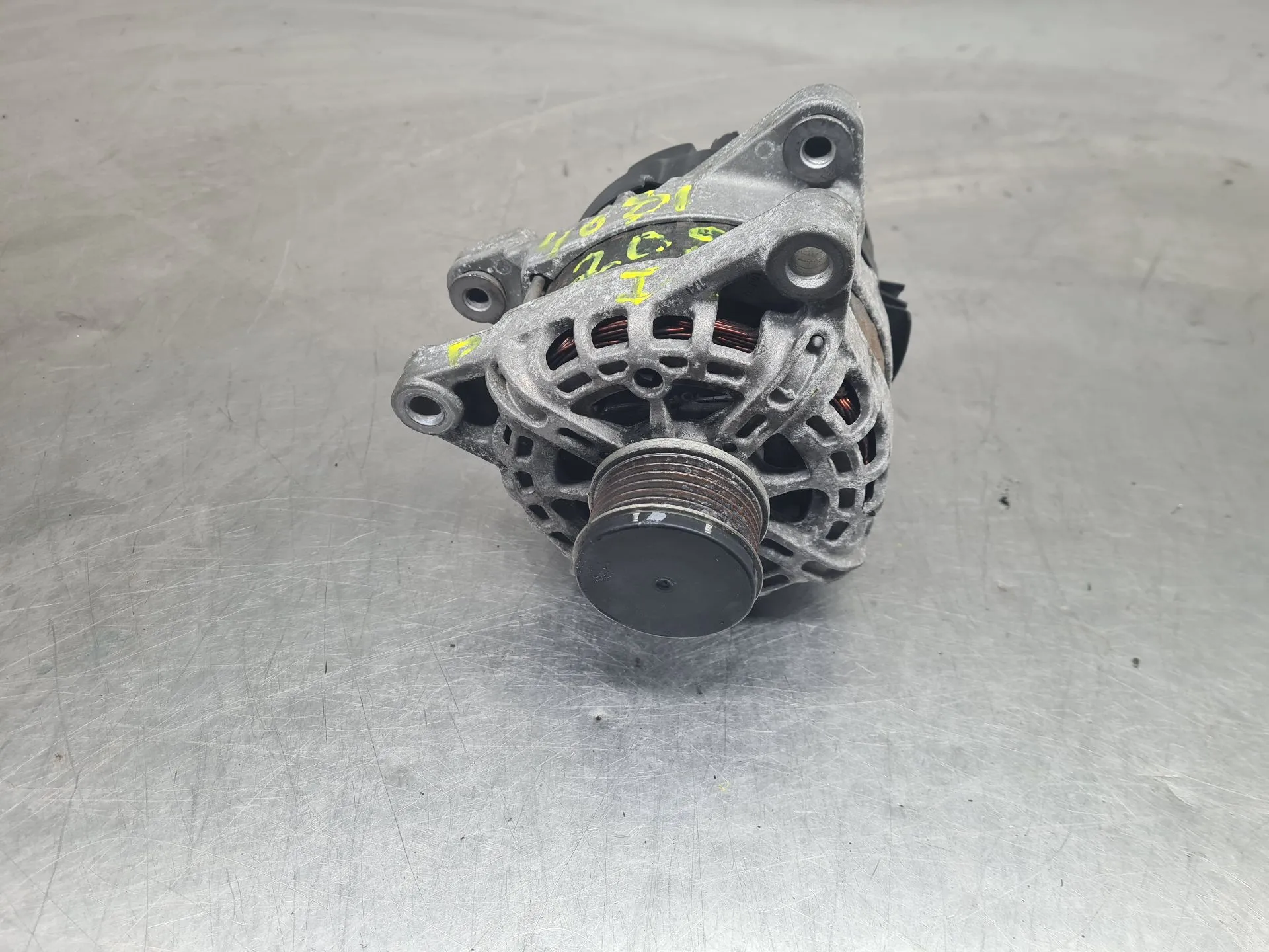 Alternador PEUGEOT 208