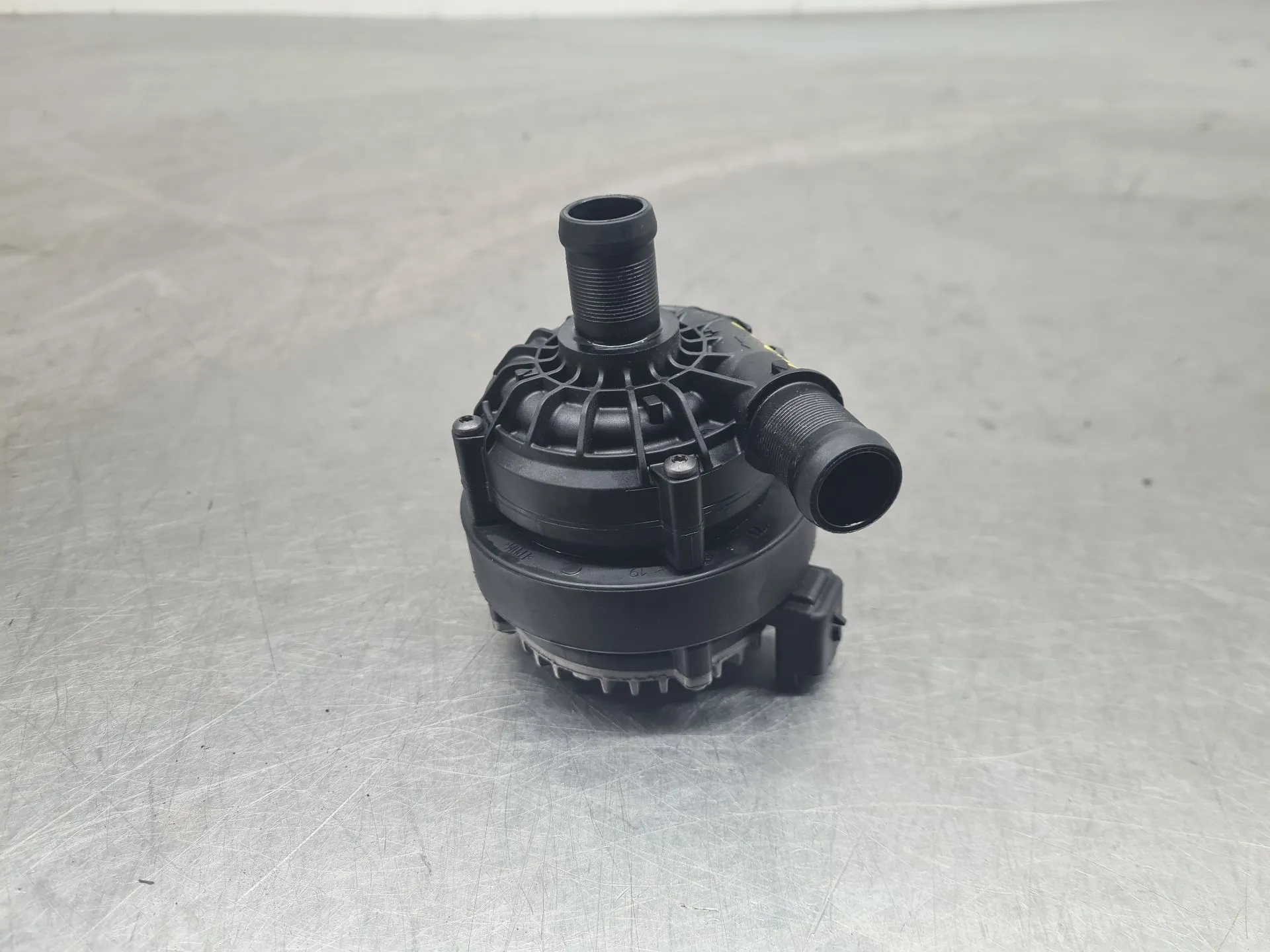 Water pump RENAULT Symbioz Imagem-2