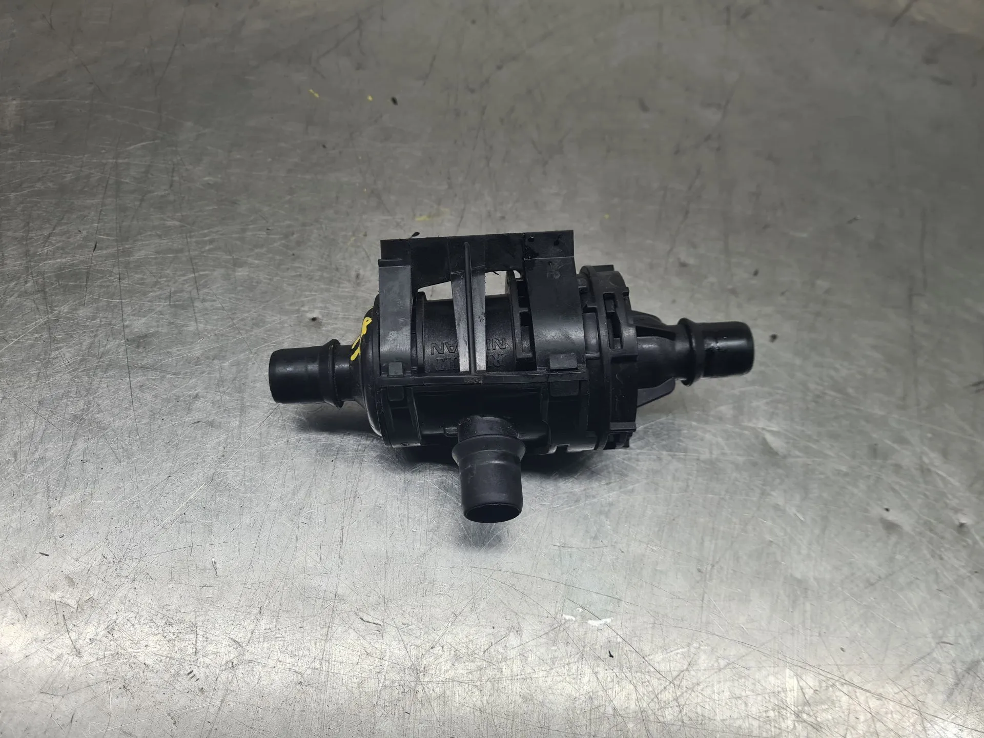 Water pump RENAULT Megane IV (B9A/M_) Imagem-1